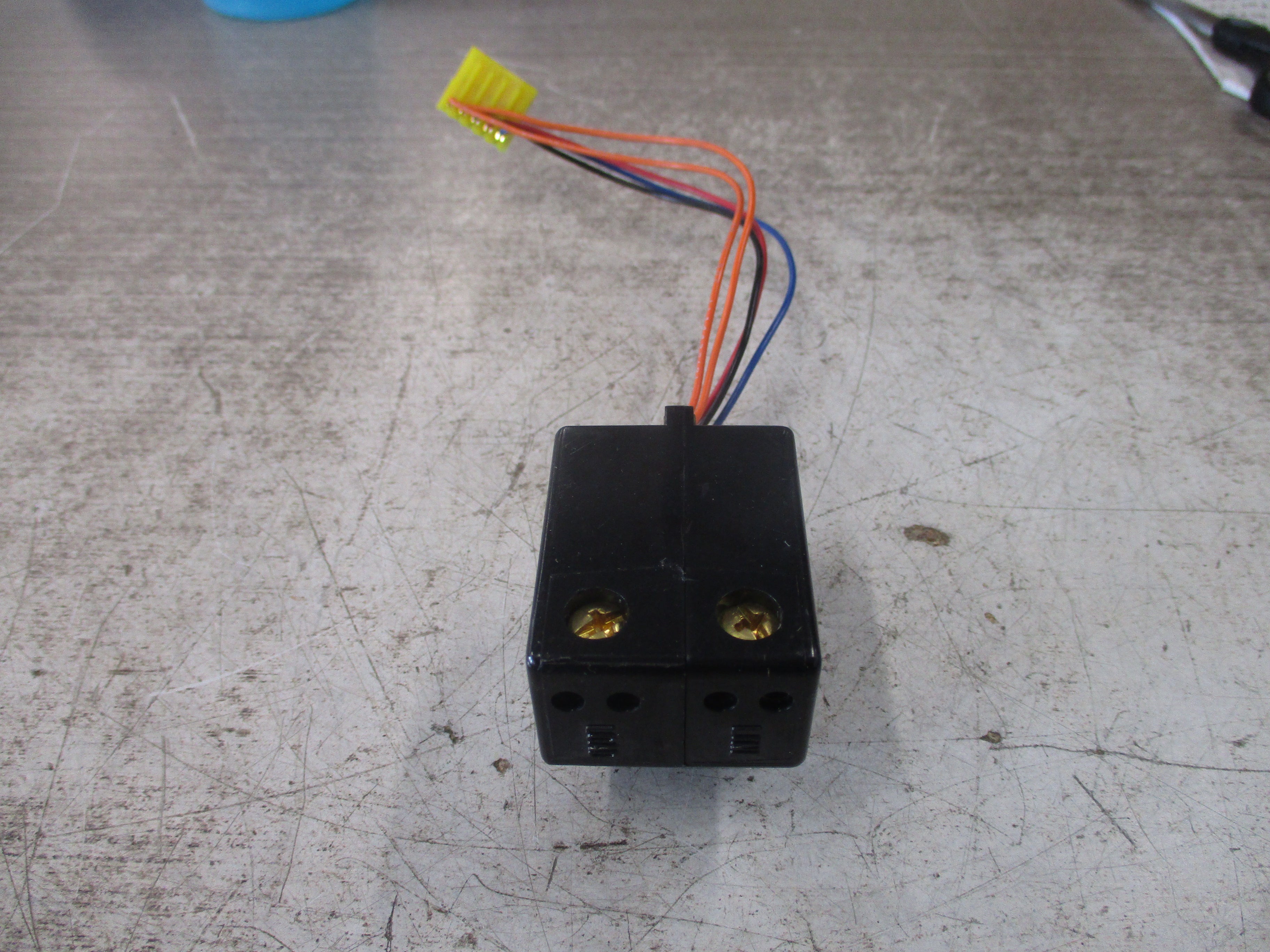 The Reliant Relay Co. Momentary Relay 2R9 24V Coil Used