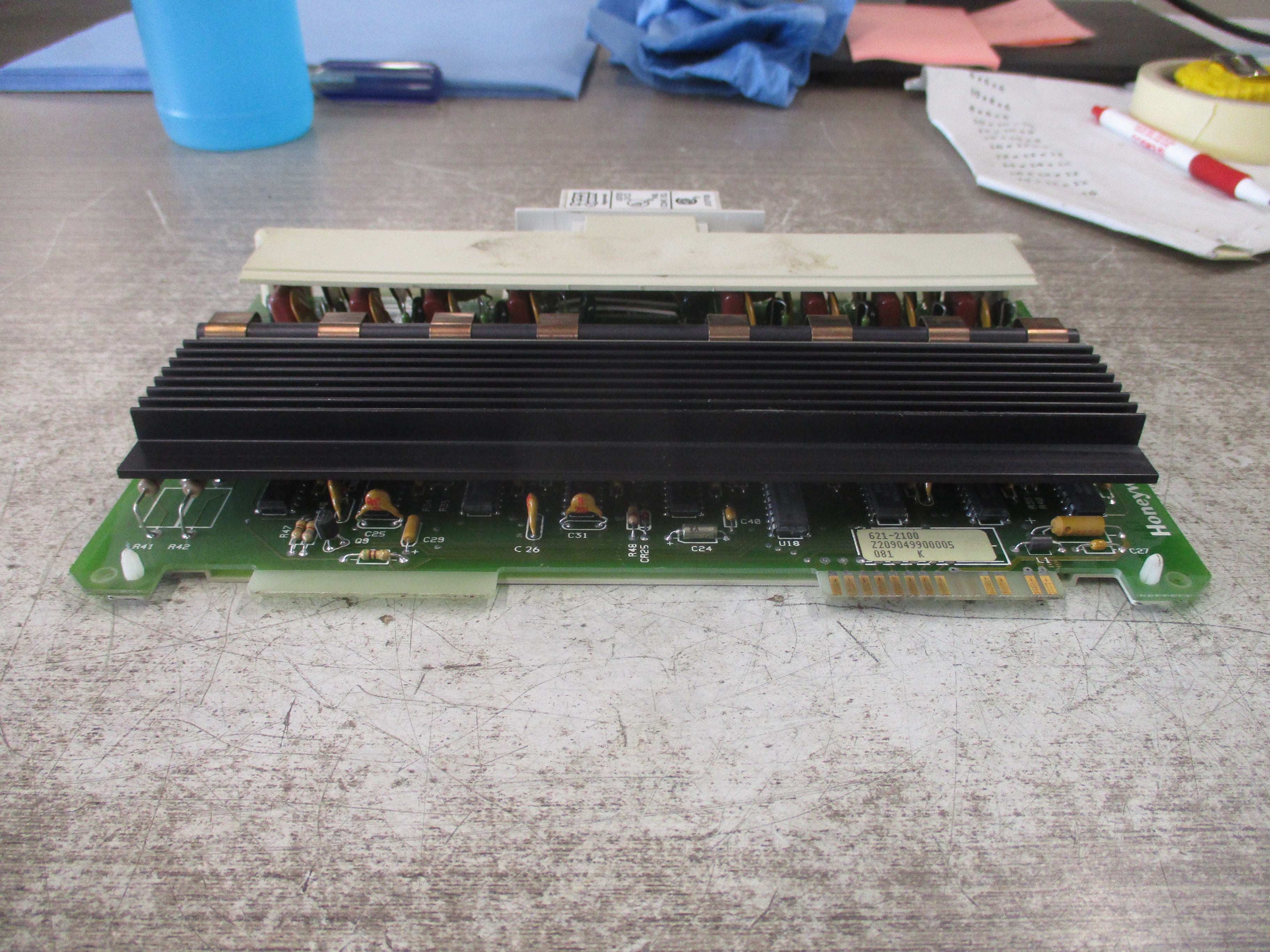 Honeywell Output Module 621-2100 Used