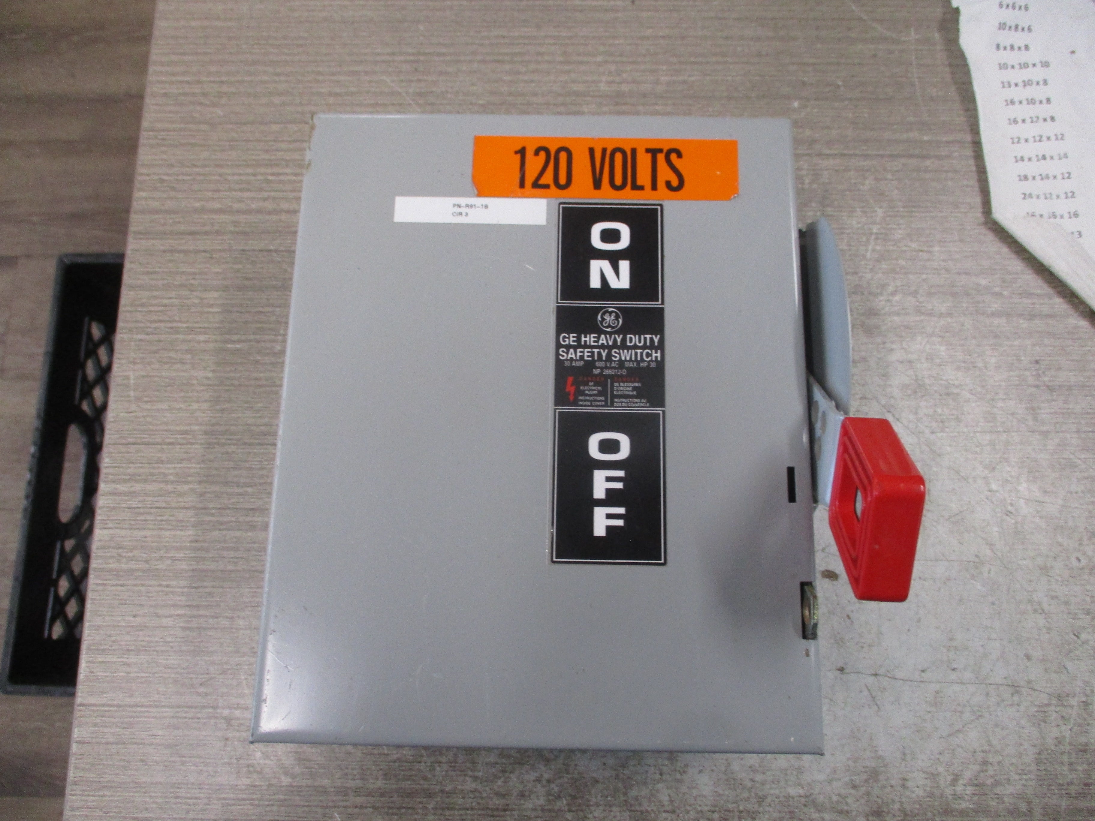 GE Non-Fusible Safety Switch THN3361 Mod. 10 30A 600V Used