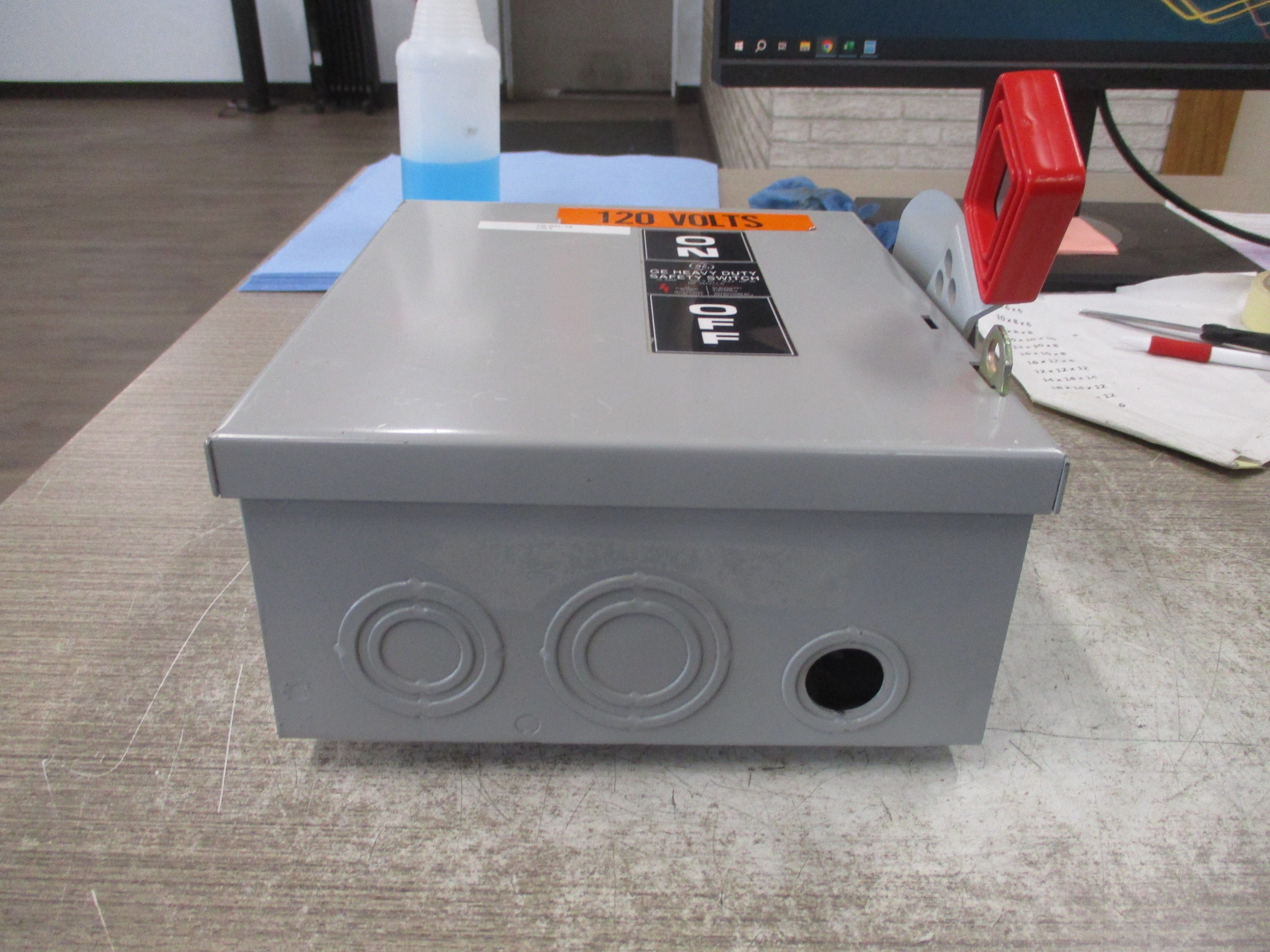 GE Non-Fusible Safety Switch THN3361 Mod. 10 30A 600V Used