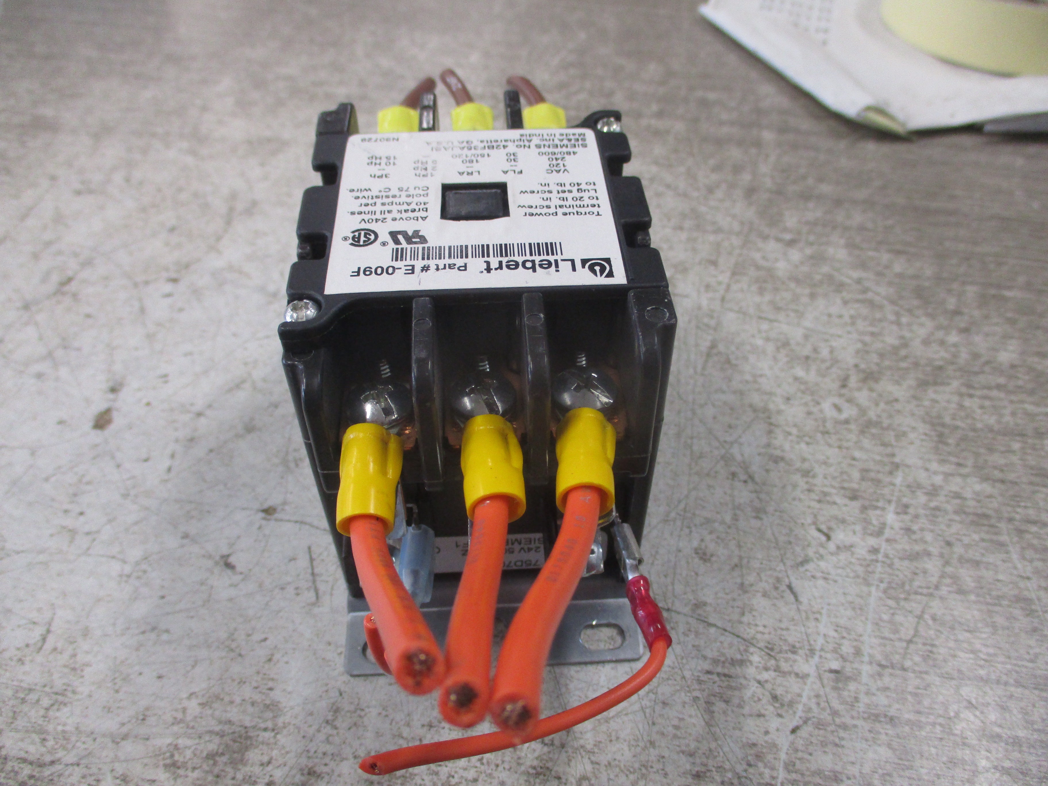 Liebert Contactor E-009F 24V Coil 30A 600V Used