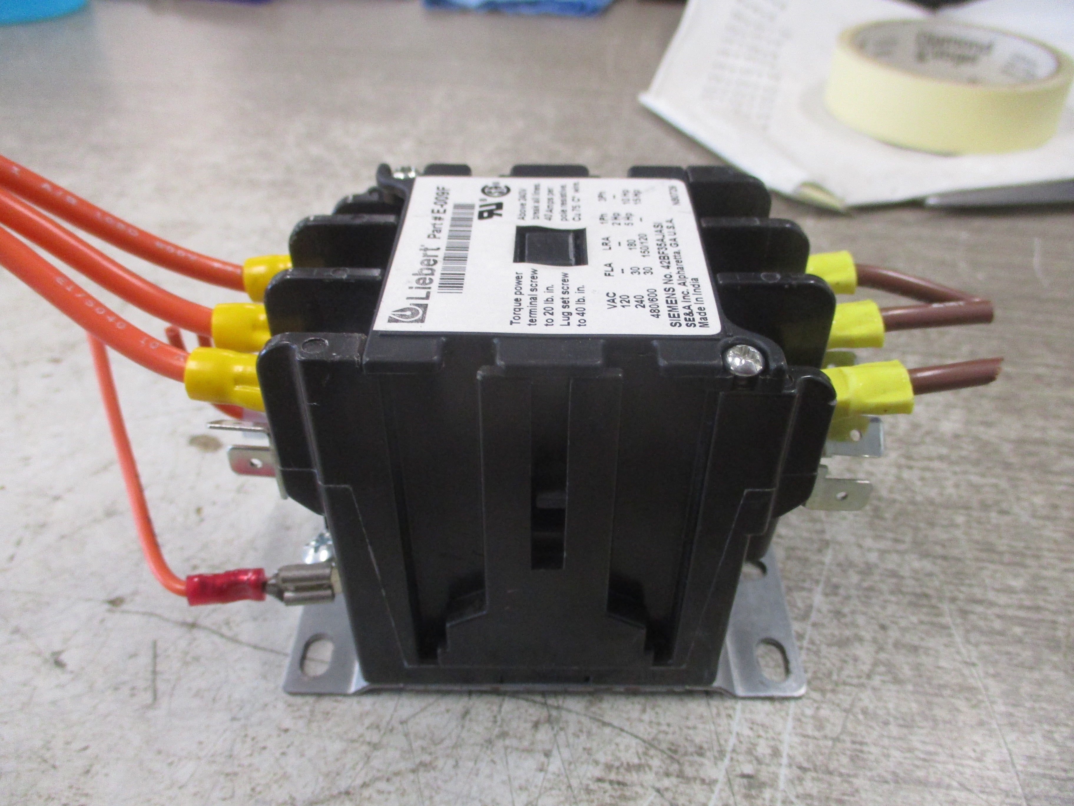 Liebert Contactor E-009F 24V Coil 30A 600V Used