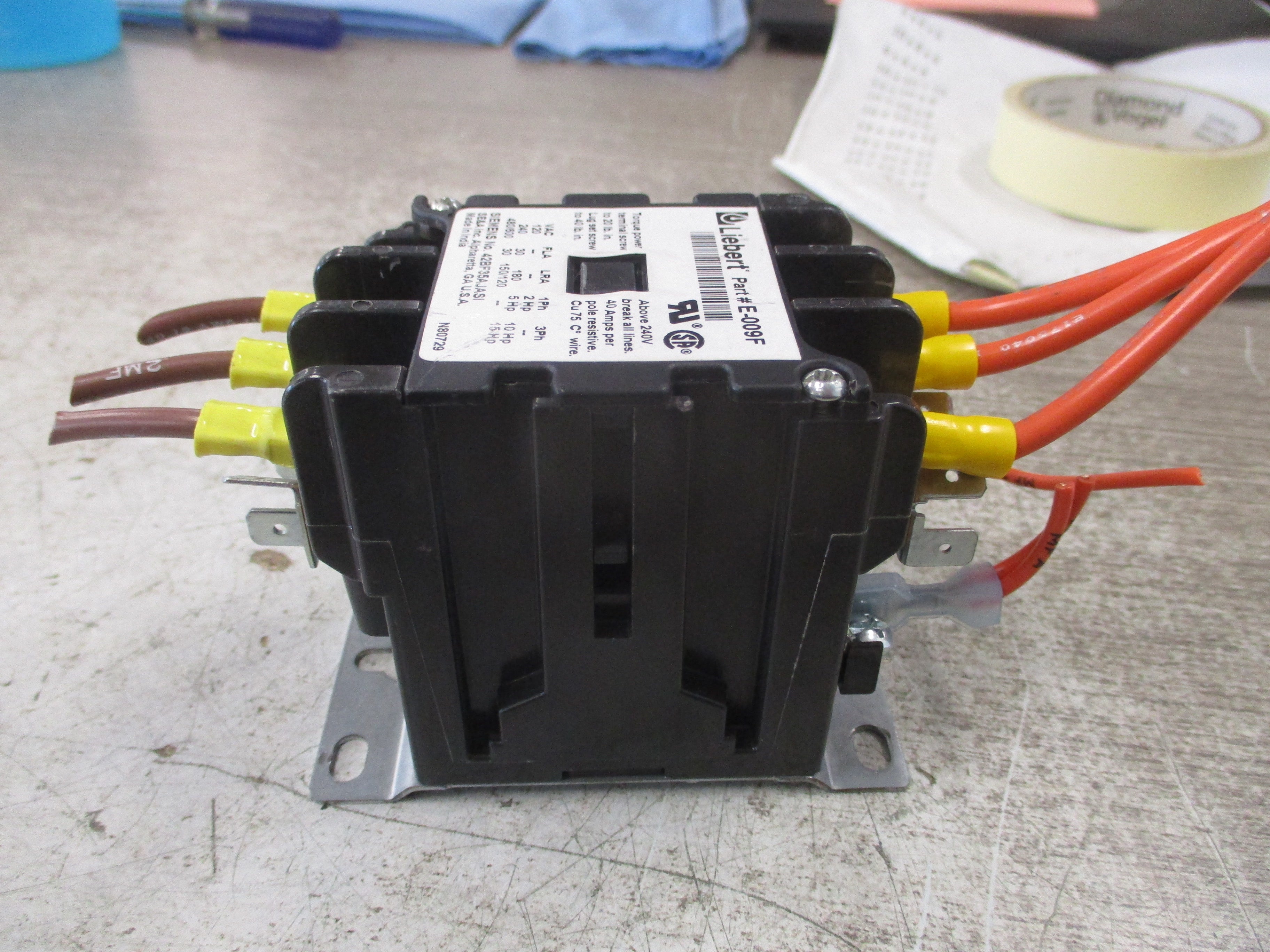 Liebert Contactor E-009F 24V Coil 30A 600V Used