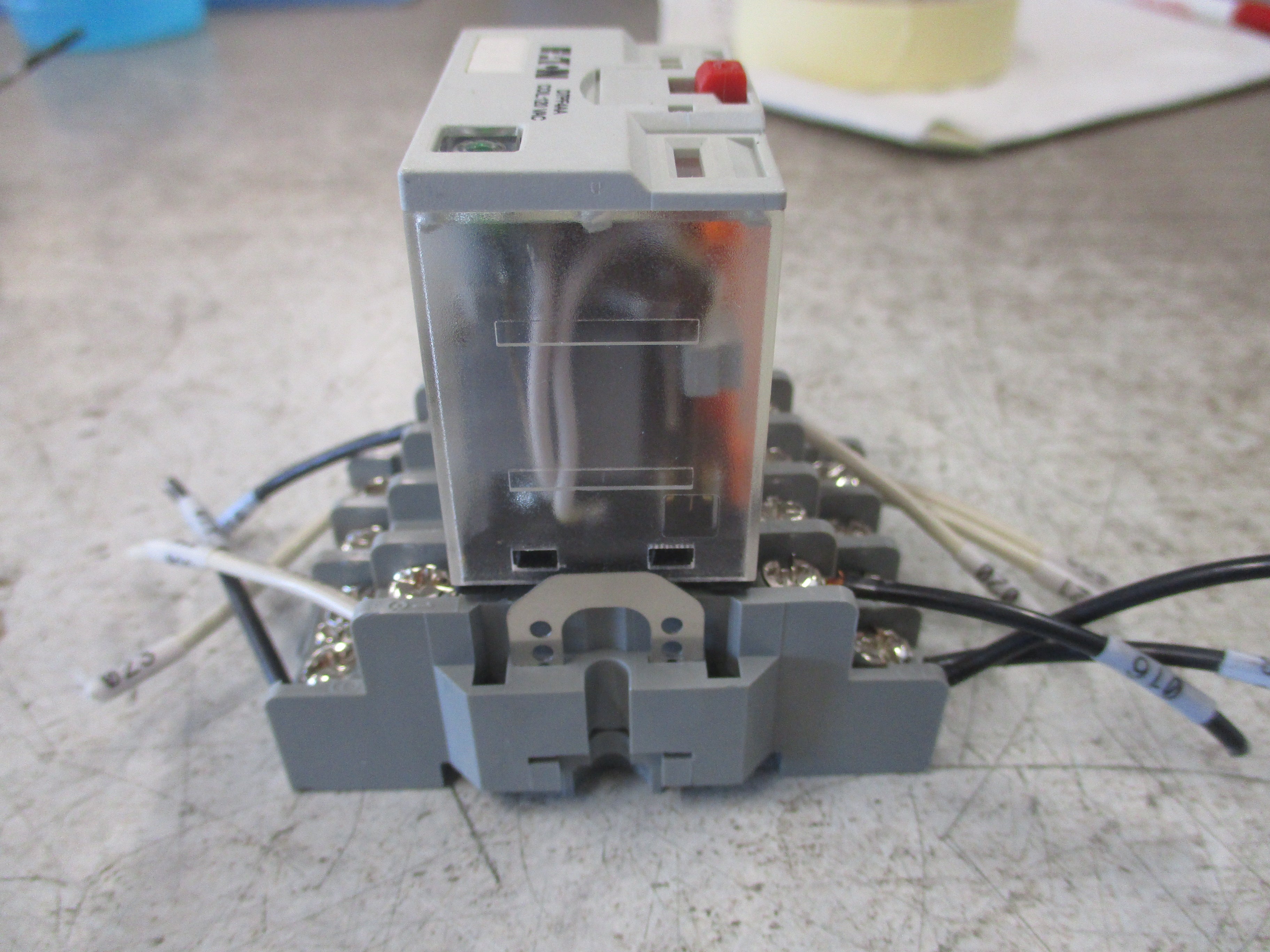 Eaton Relay D7PF4AA 120V Coil W/Base Used