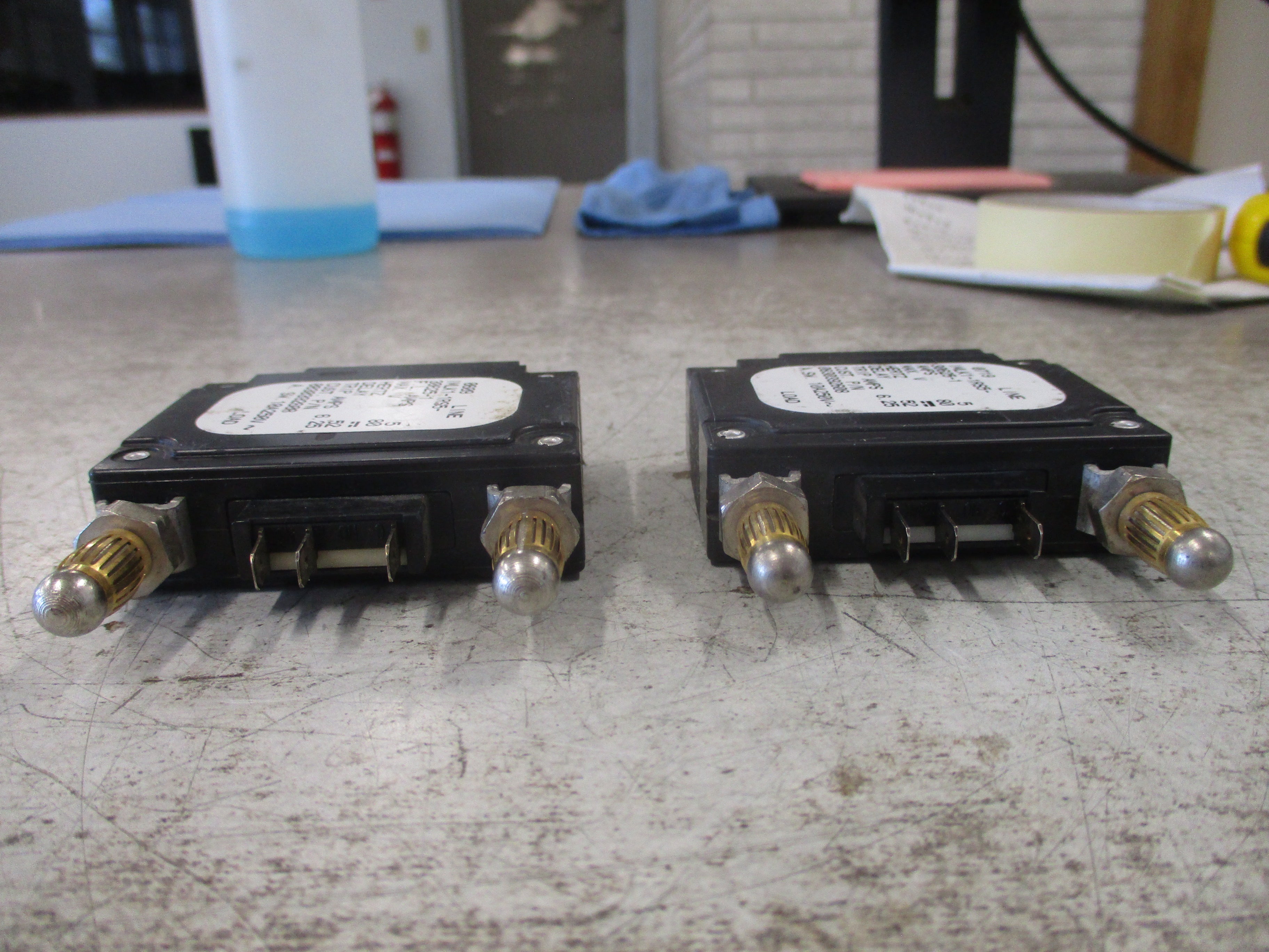 Airpax DC Circuit Breaker IMLK1-1RS5-30625-1 5A 80VDC *Lot of 2* Used