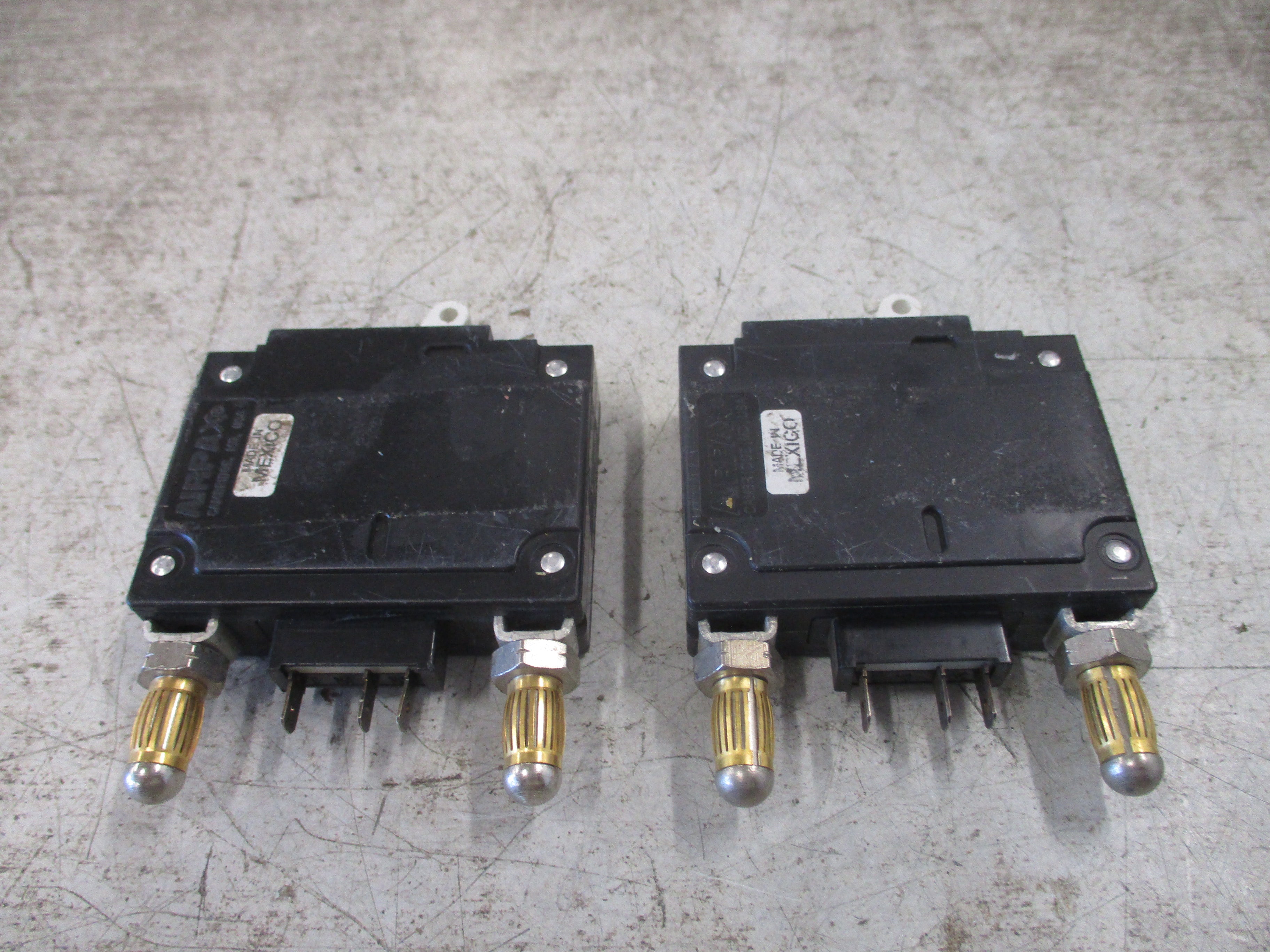 Airpax DC Circuit Breaker IMLK1-1RS5-30625-1 5A 80VDC *Lot of 2* Used