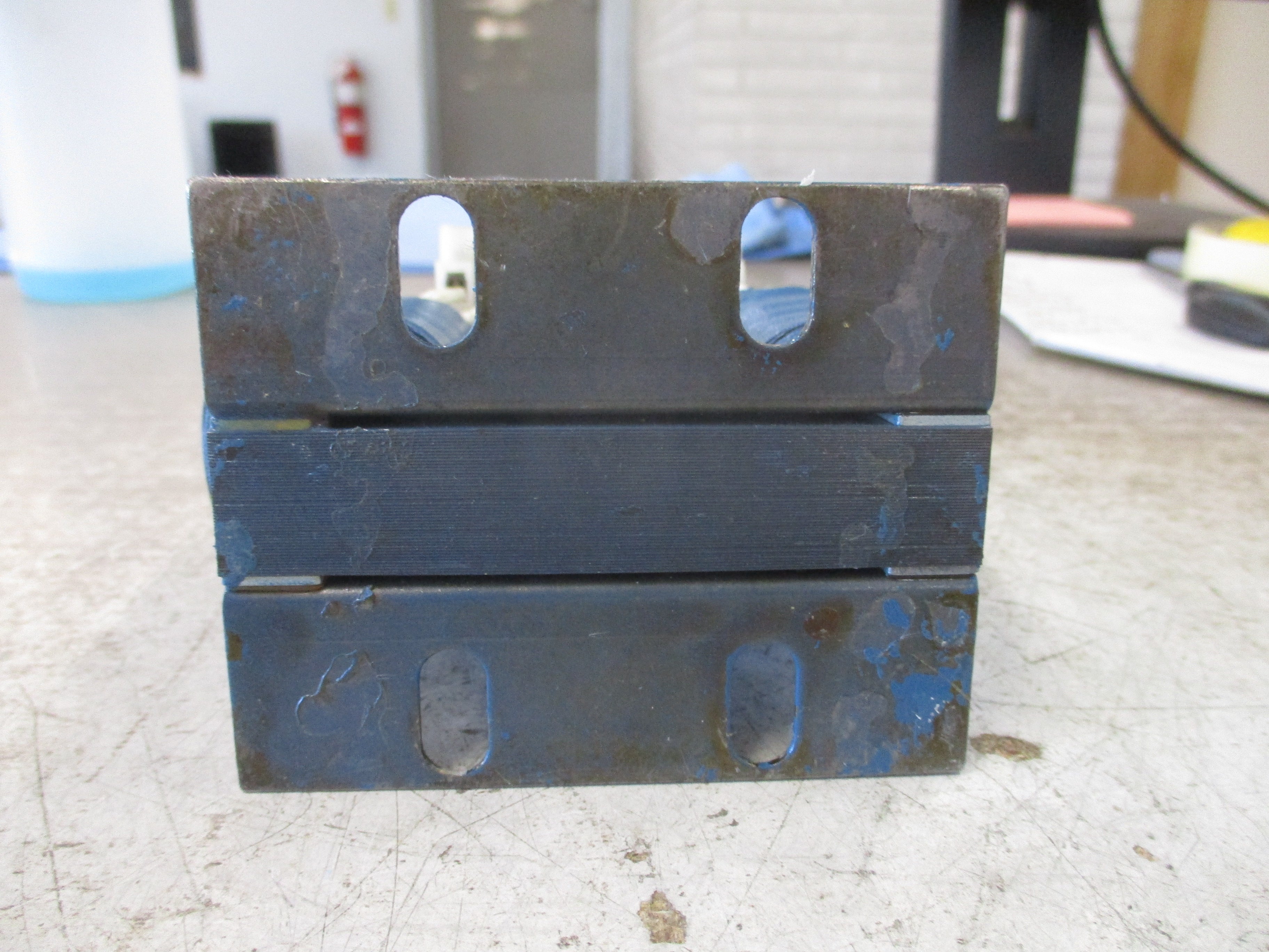 Allen-Bradley 1321-3R2-A Line Reactor 178865 12mH 2A 3Ph 600V 50/60Hz Used