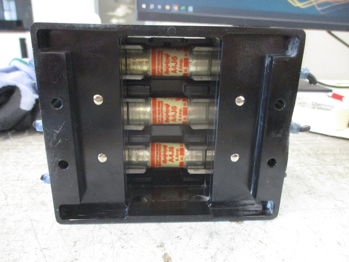 USD Pullout Switch 15149-3 Class J Fuse 600V 30A w/ (3) 6A Fuses Used