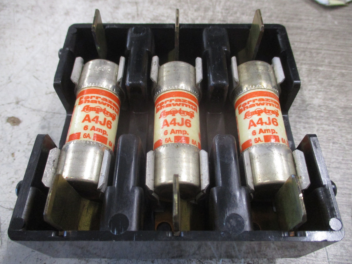 USD Pullout Switch 15149-3 Class J Fuse 600V 30A w/ (3) 6A Fuses Used