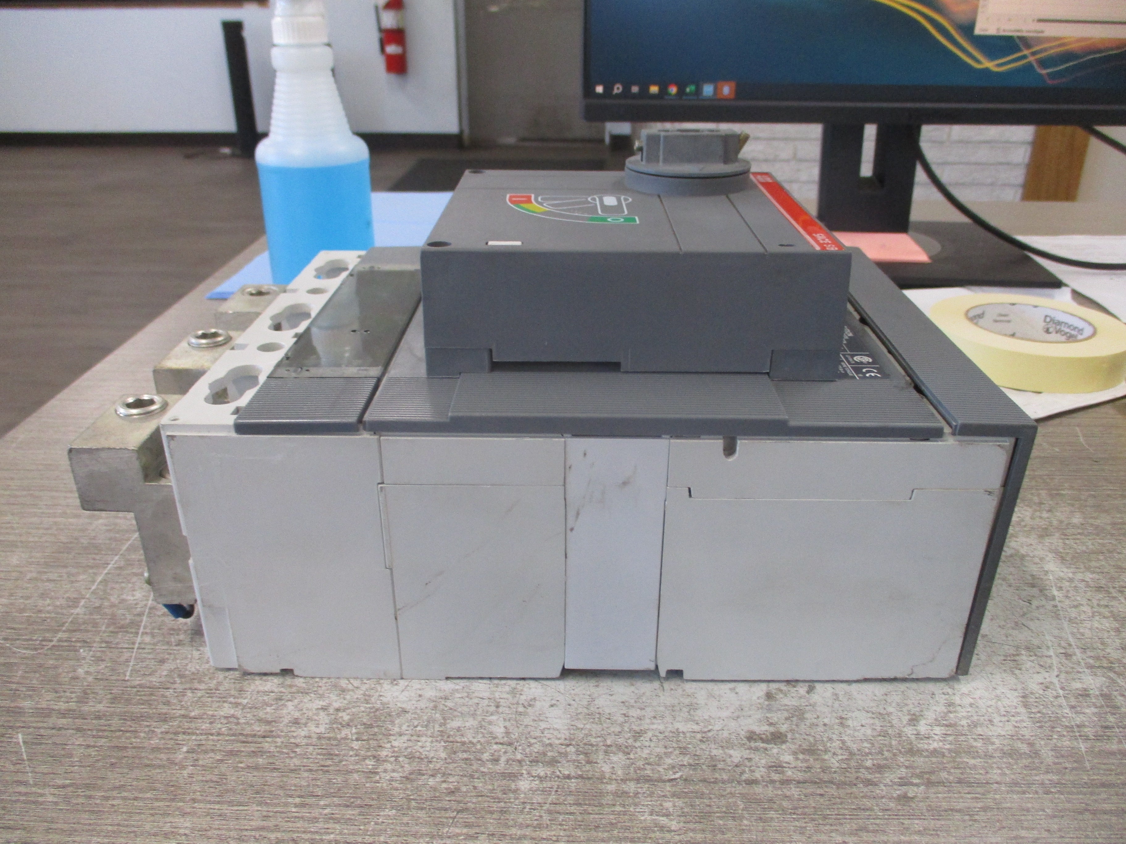 ABB SACE S6 Breaker Disconnect S6H-D 600 600A 600V 3P *No Handle* Used