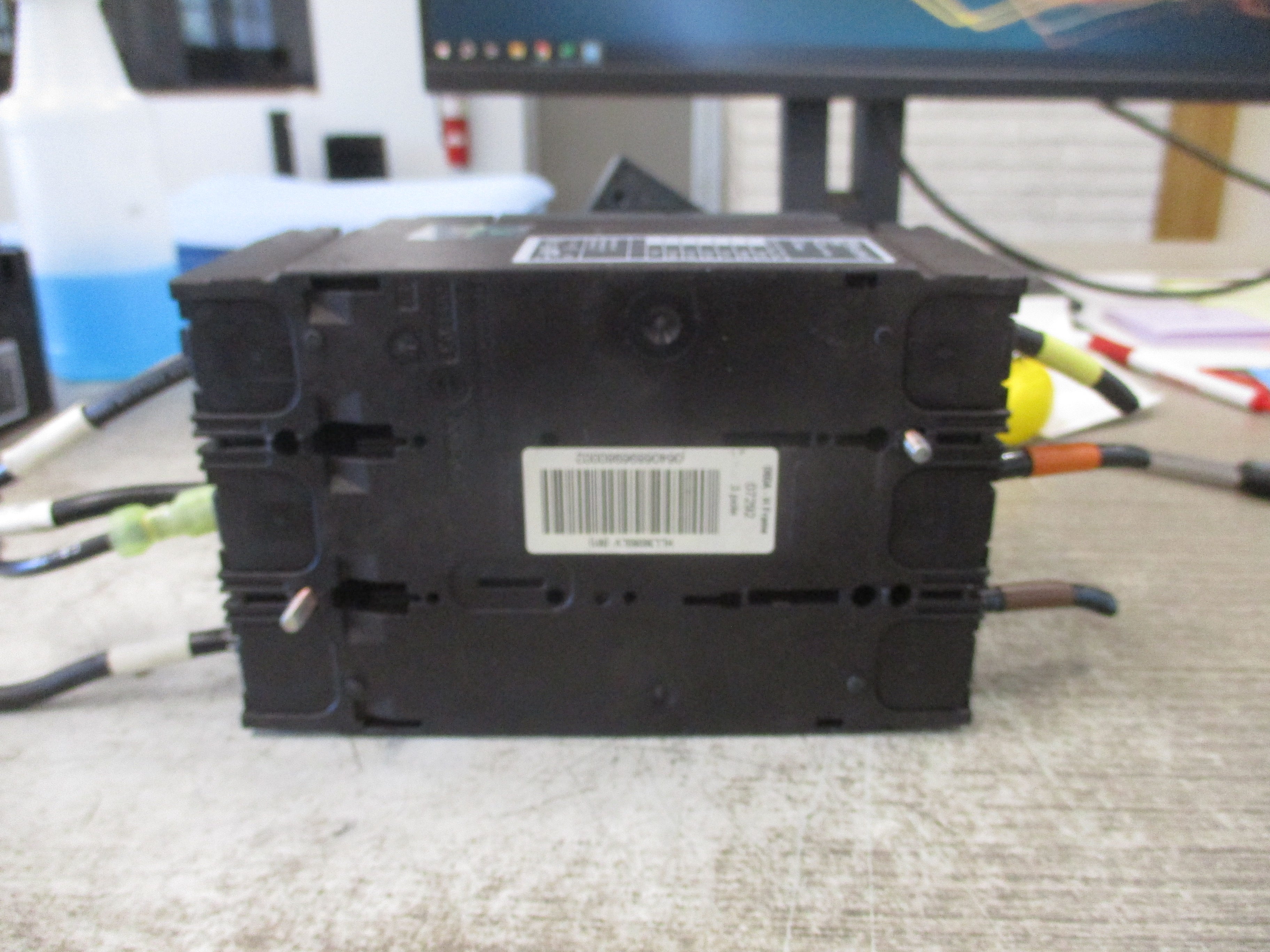 Square D HL 060 Breaker Disconnect HLL36060LV 60A 600V 3P Used