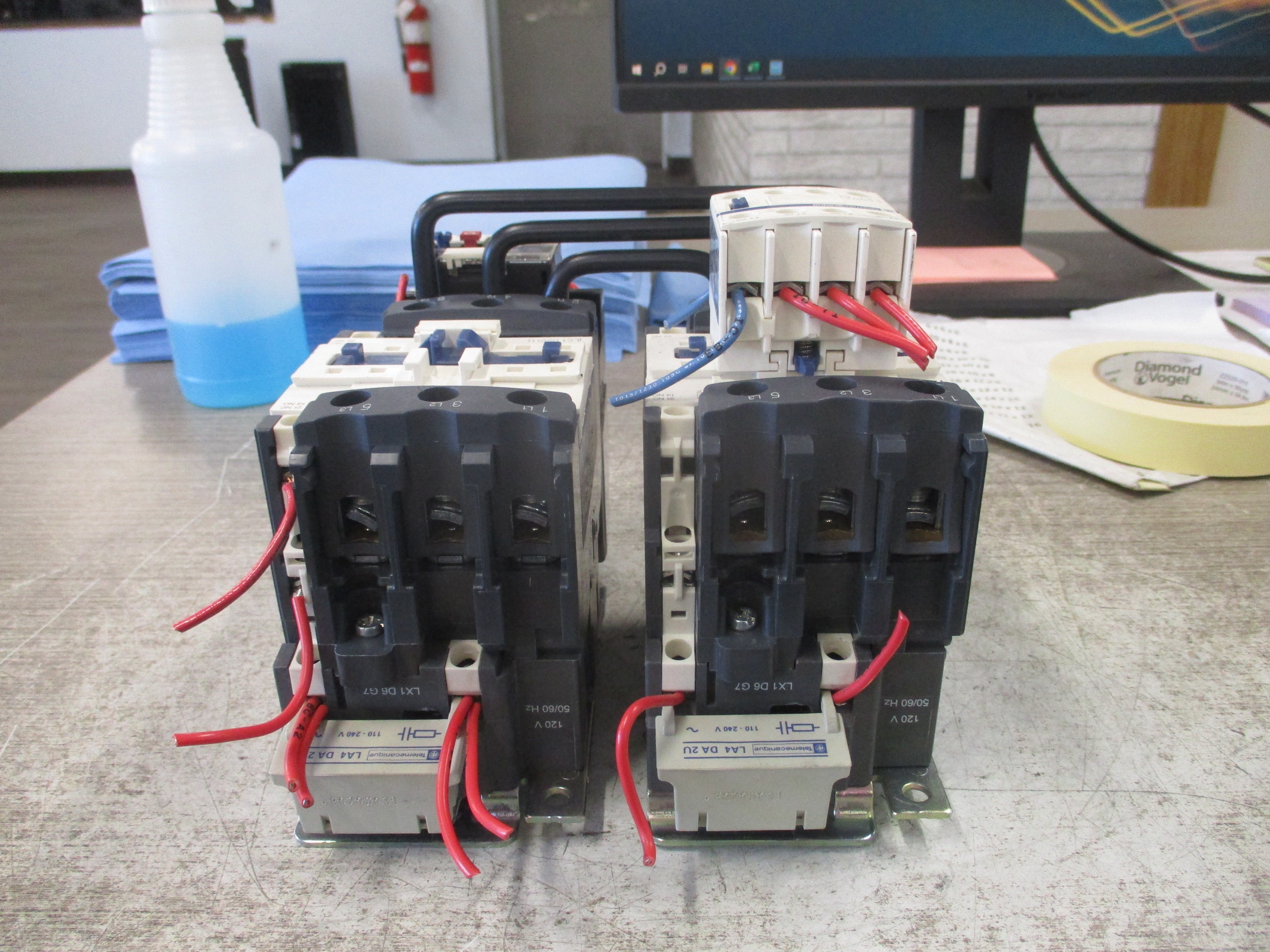 Telemecanique Reversing Starter LC2D50/D3557 Trip: 37-50A 120V Coil
