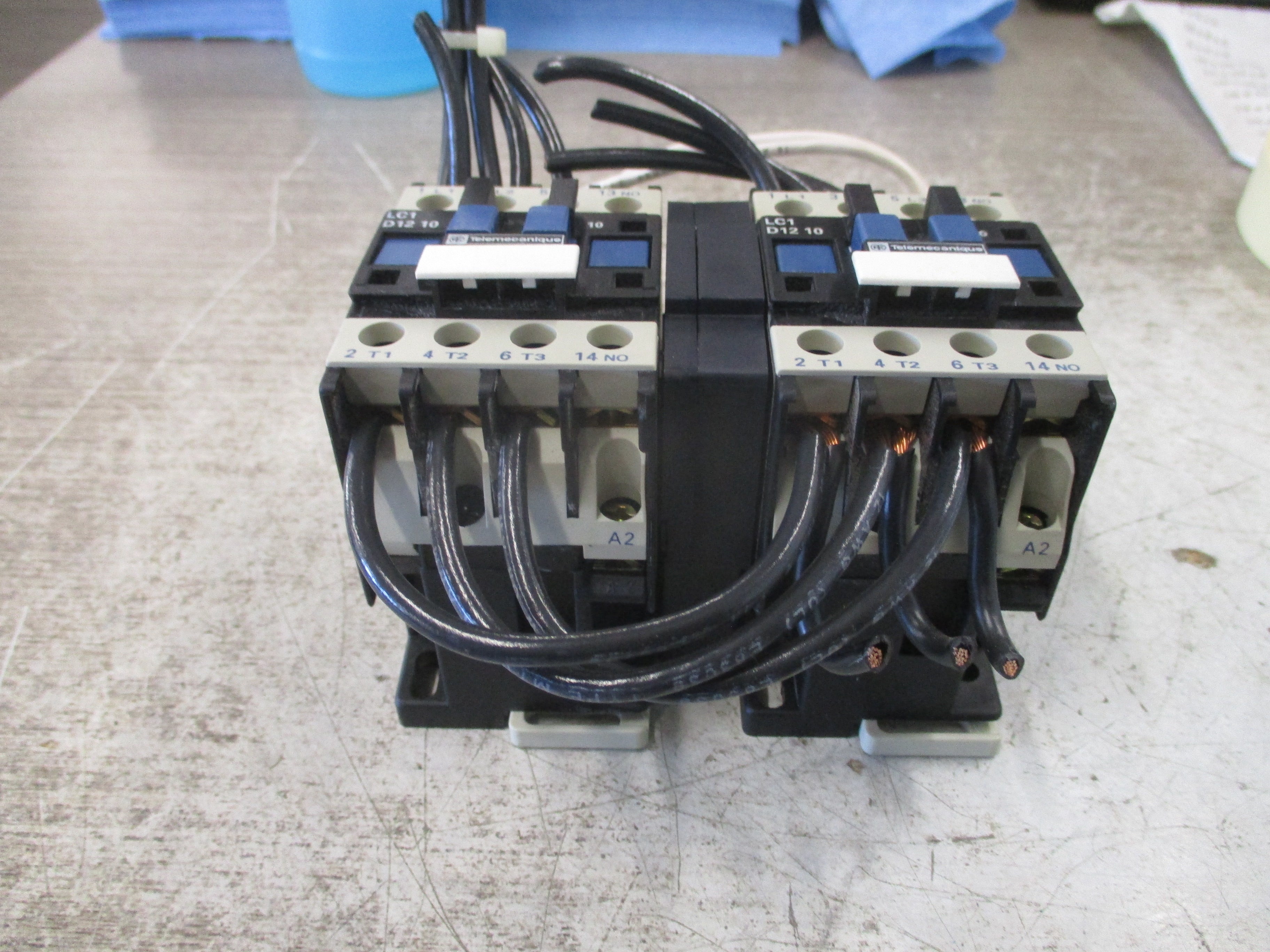 Telemecanique Reversing Contactor LC1 D1210 120V Coil 25A 600V Used