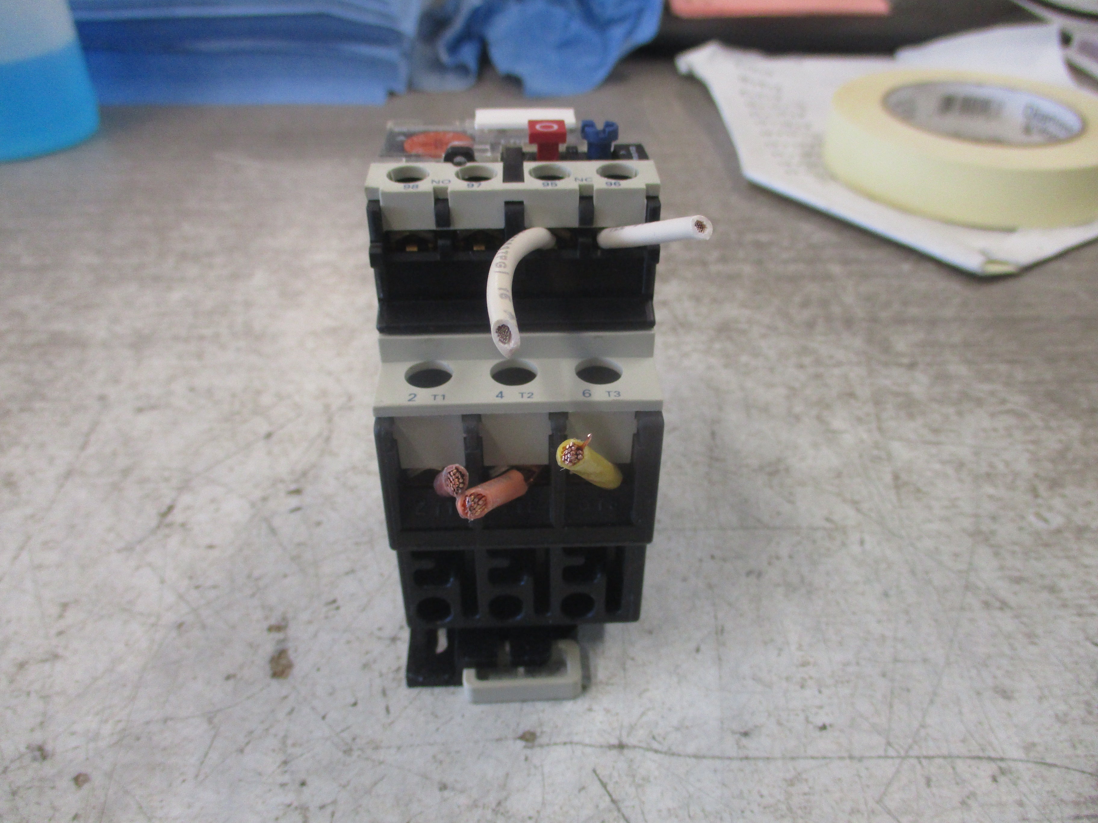 Telemecanique Solid State Overload LR2 D1516 Trip: 6-13A W/DIN Rail Adapter Used
