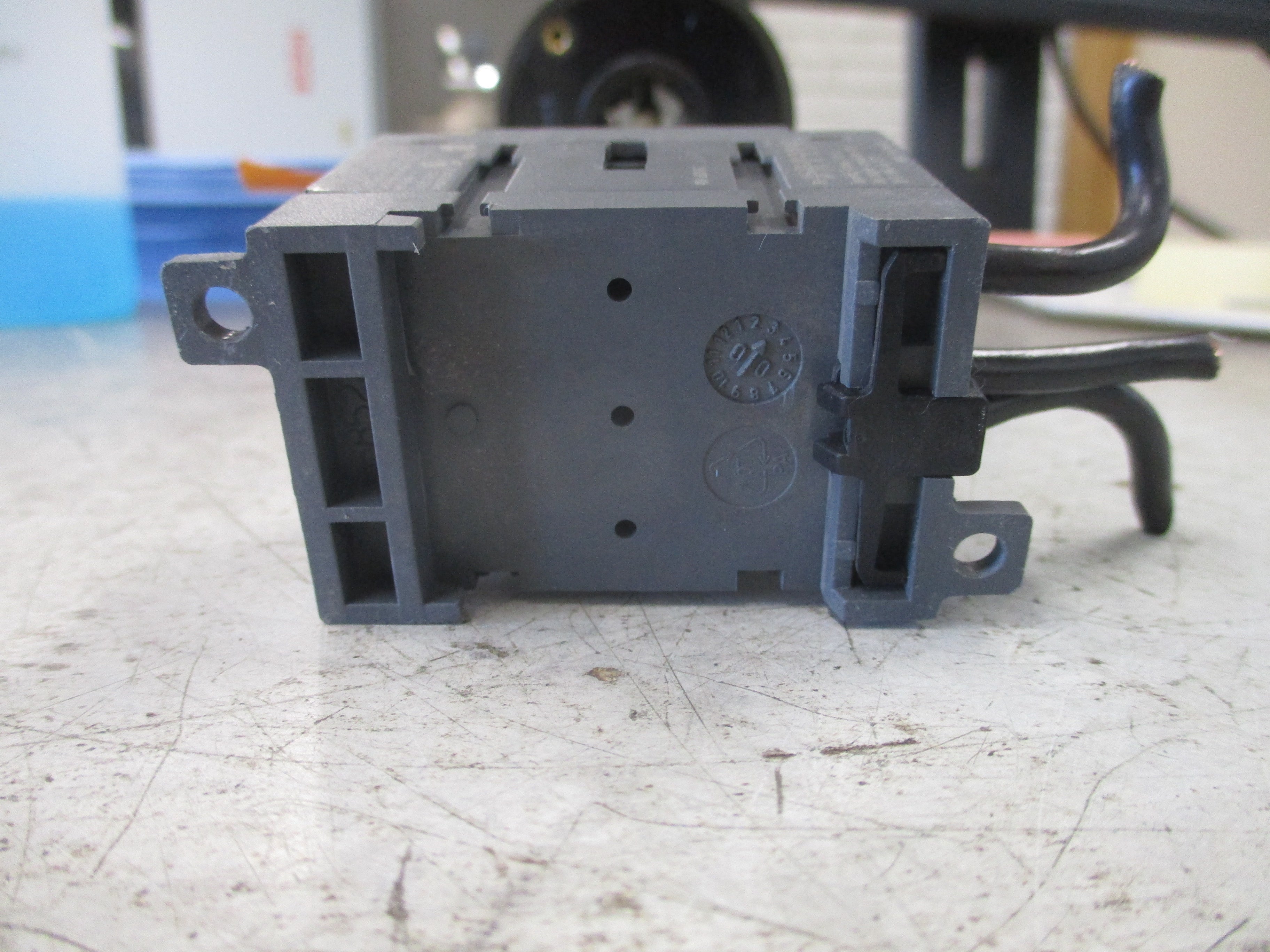 ABB Disconnect Switch OT32E3 40A 600V 3P Used