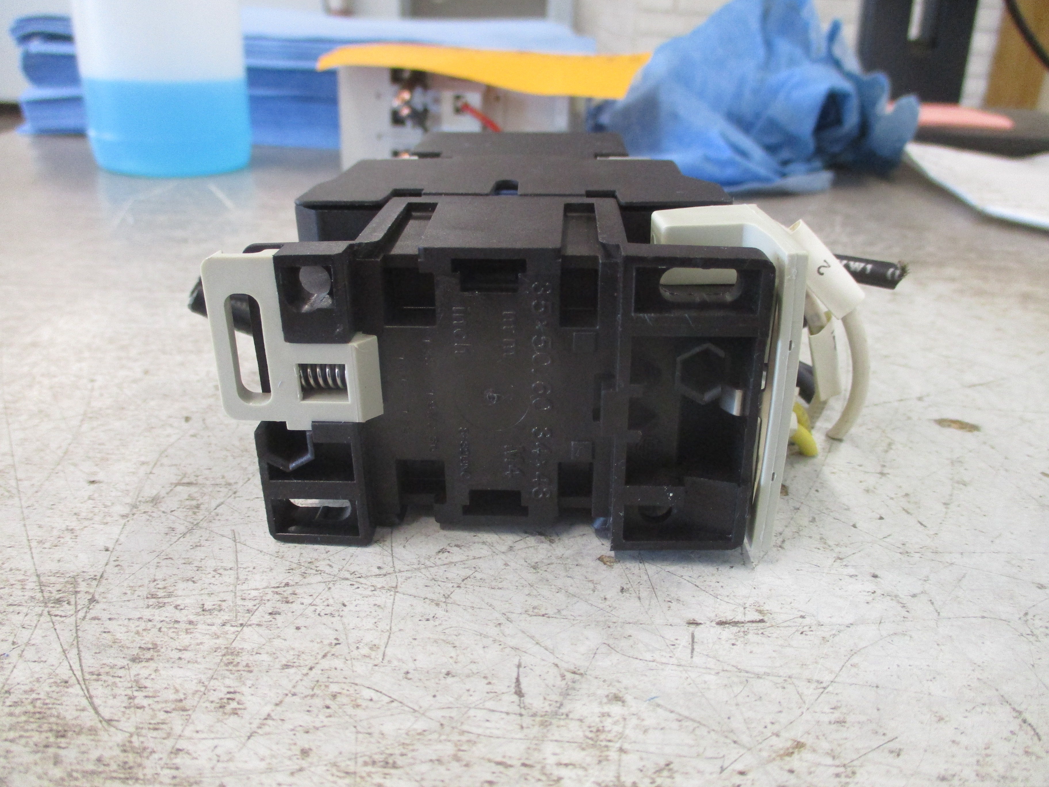 Telemecanique Contactor LC1 D1210 120V Coil 25A 600V (1) Aux Contact Block