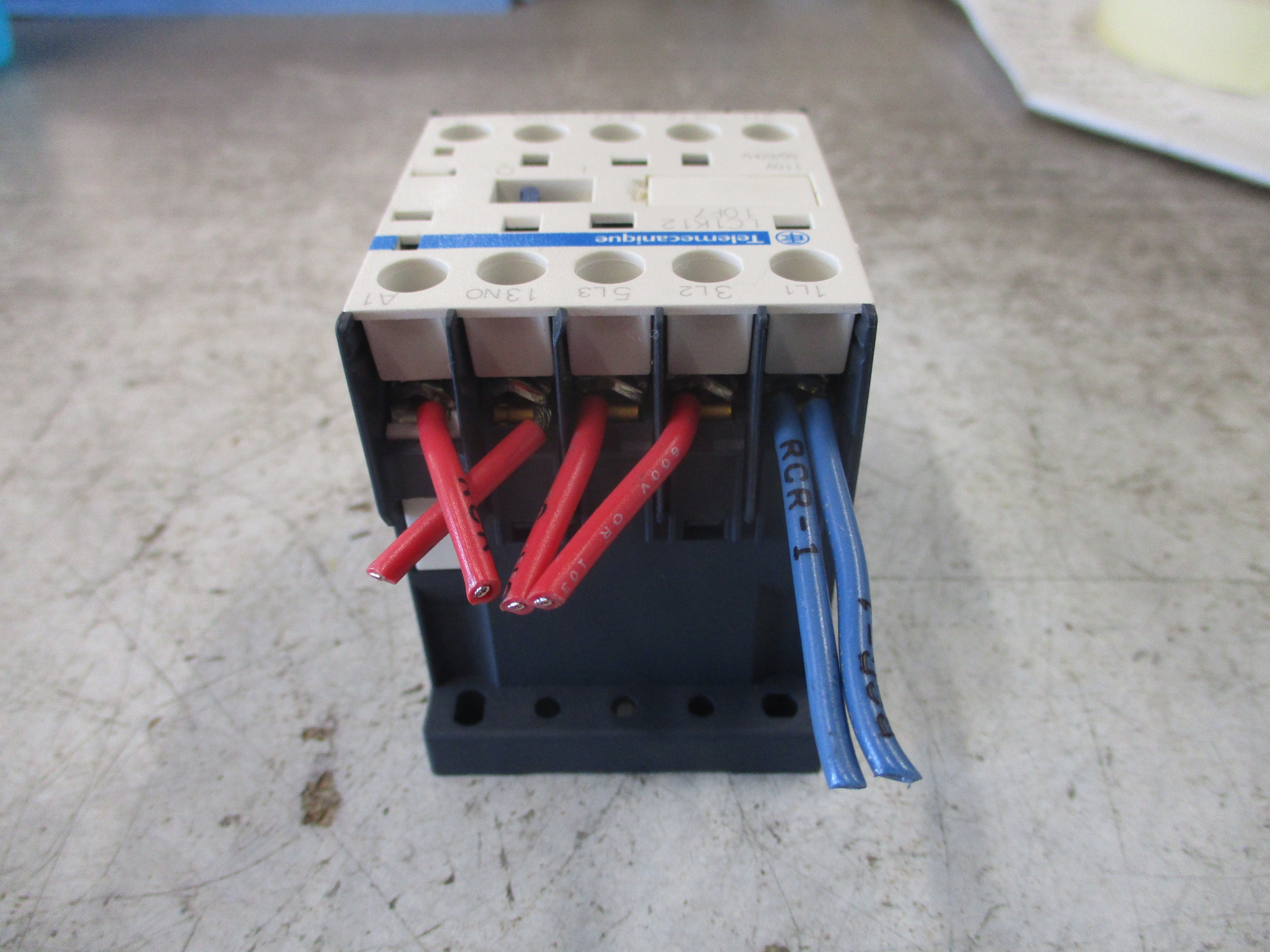 Telemecanique Contactor LC1K12 10F7 110V Coil 20A 600V Used