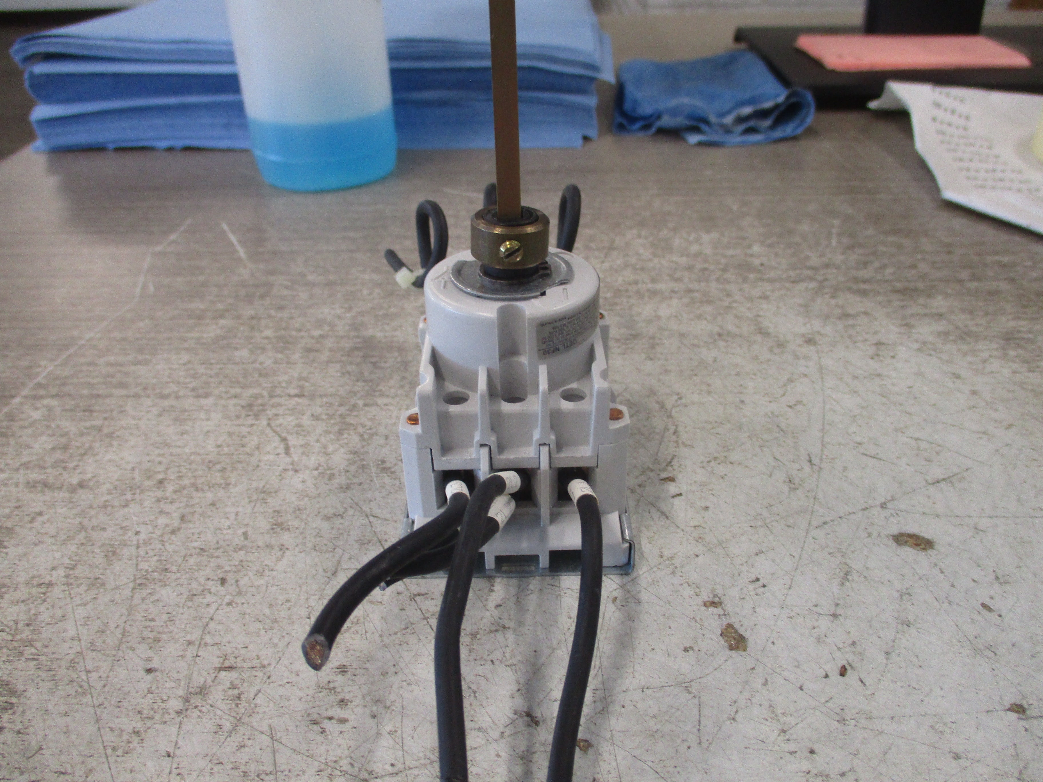 ABB Disconnect Switch OETL NF30 40A 600V 3P Used