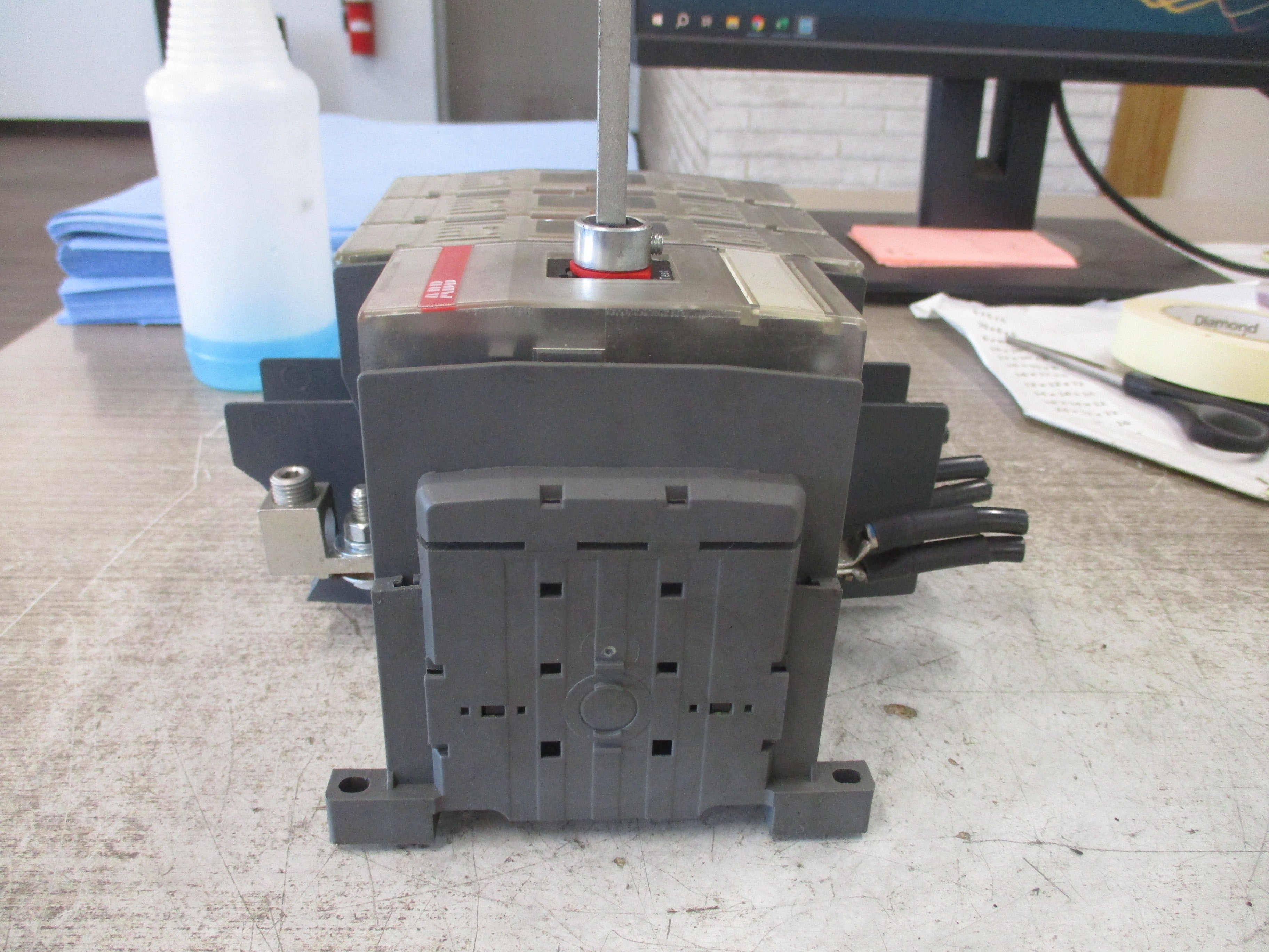 ABB Fusible Disconnect Switch OS 100J03 100A 600V 3P (3) 70A Fuses