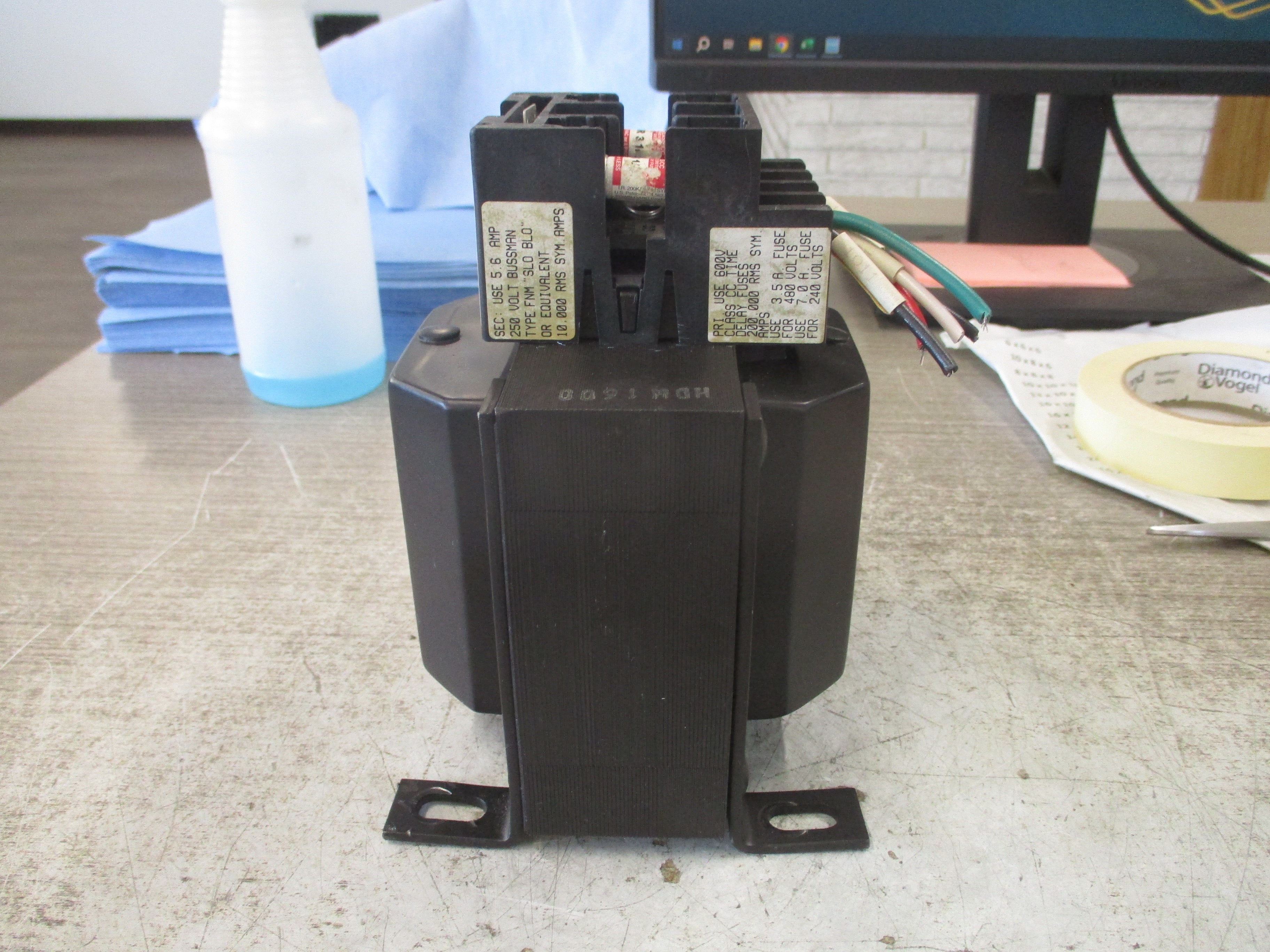 Hevi-Duty Control Transformer E3803PBX 0.380KVA Pri: 240/480V Sec: 120V 50/60Hz