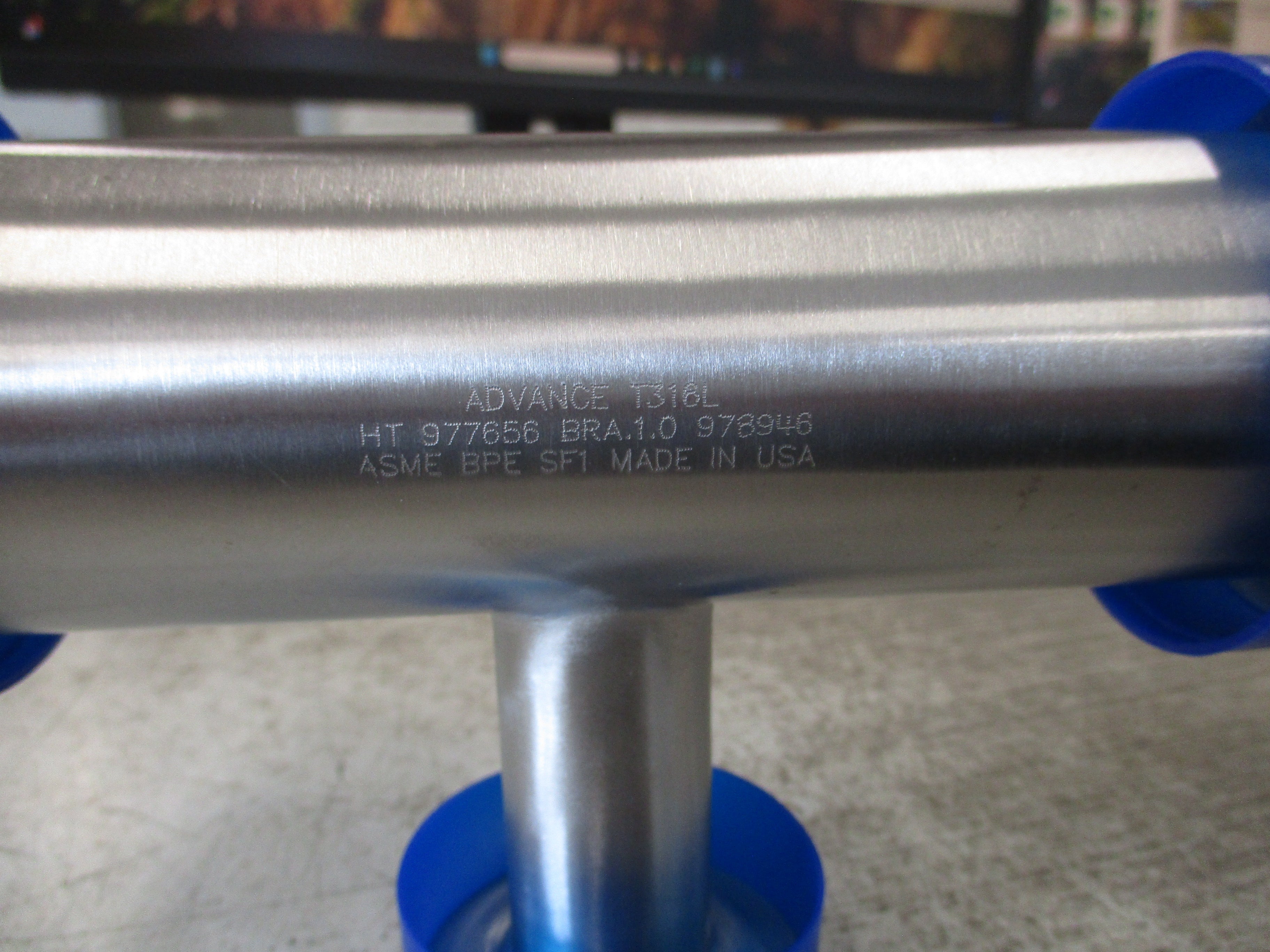 Advance Fittings Stainless Steel Reducing Tee 56137-391 T316L A7RMP SF1 2"x1"