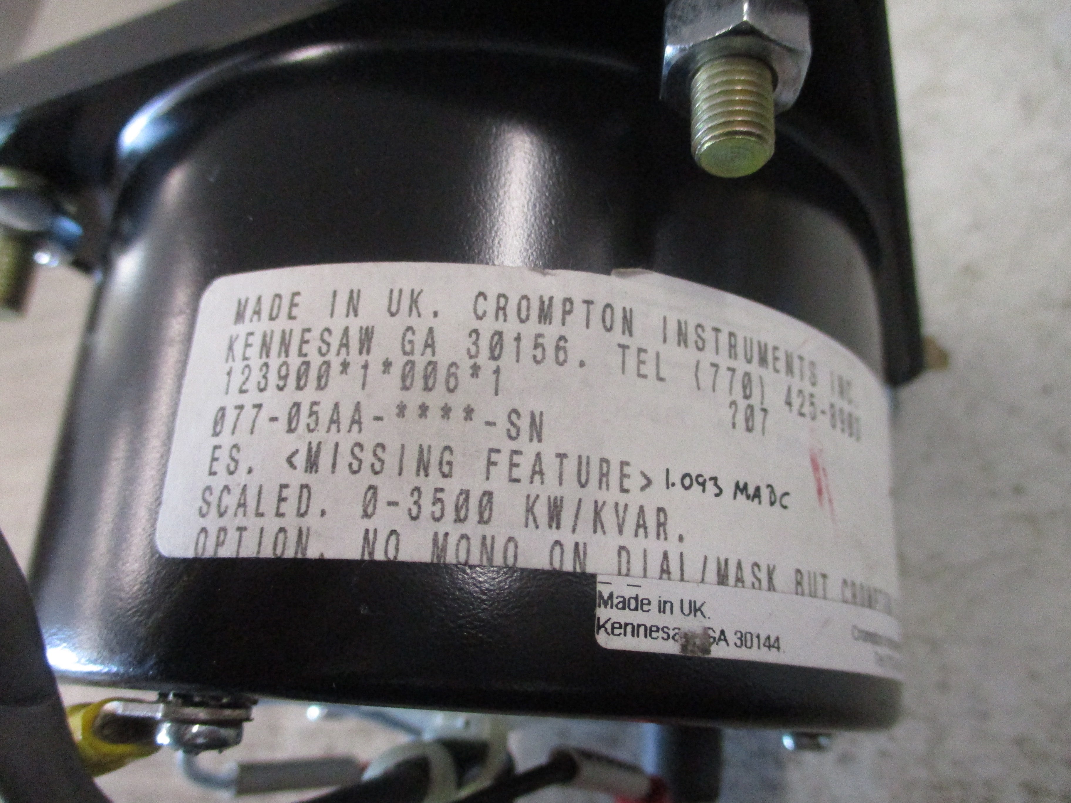 Crompton AC KW/KVAR Meter 077-05AA-****-SN Range: 0-3500 KW/KVAR Used