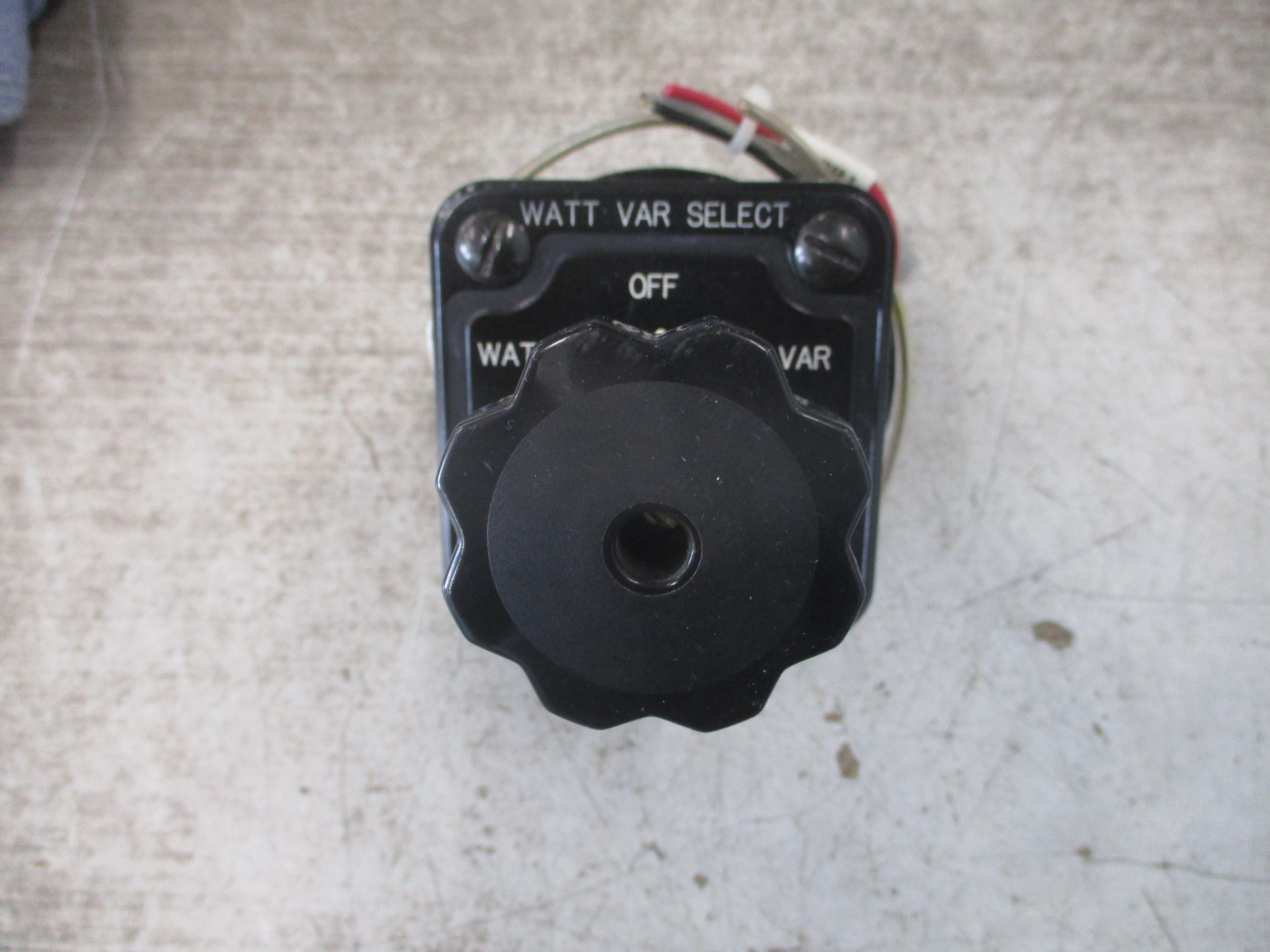 Electroswitch Series 24 Watt Var Select Rotary Switch 2407C Used