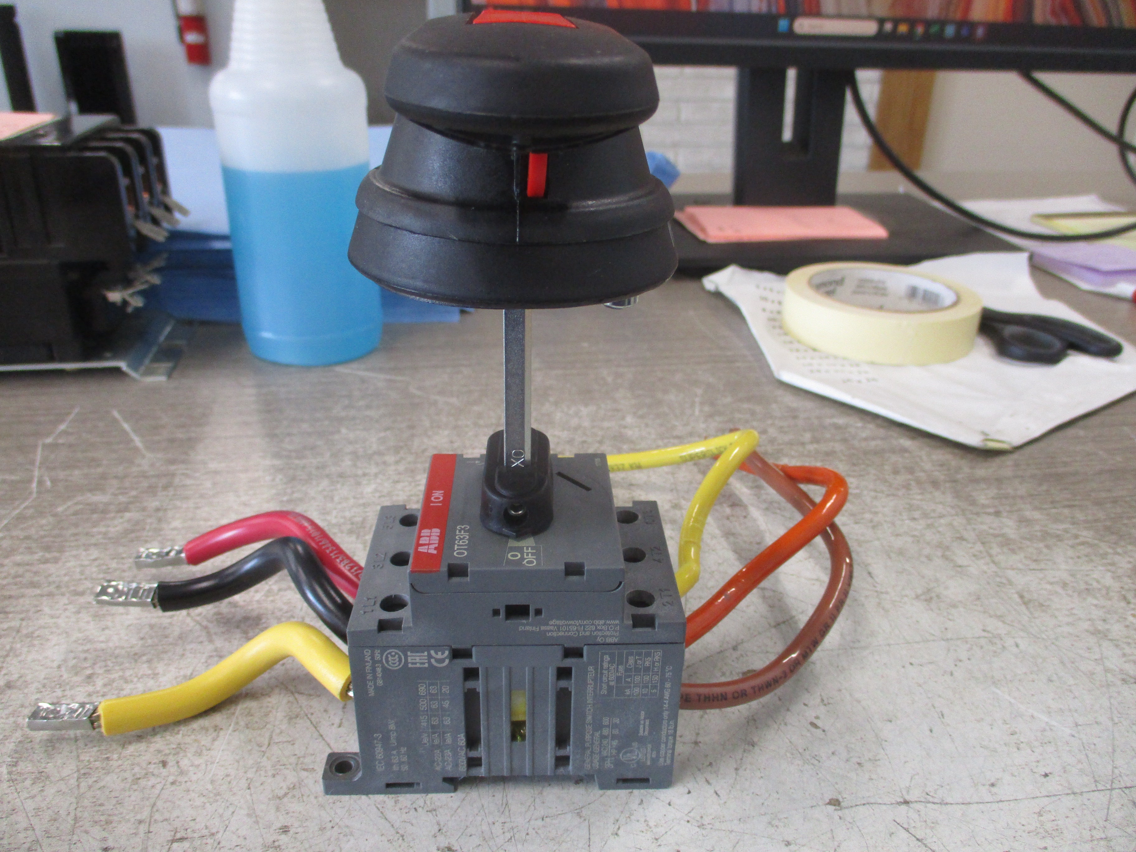 ABB Disconnect Switch OT63F3 60A 600V 3P Used