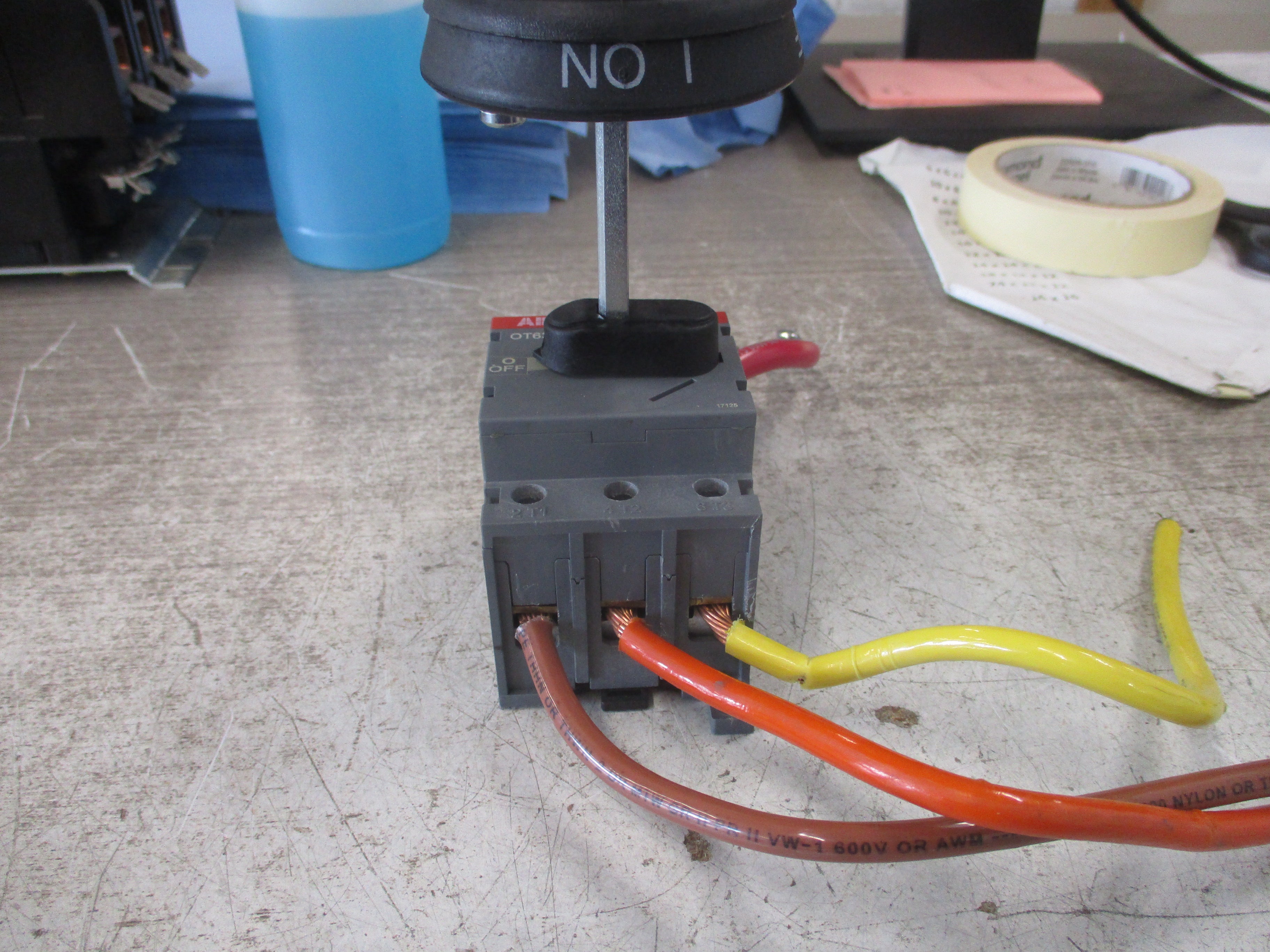 ABB Disconnect Switch OT63F3 60A 600V 3P Used