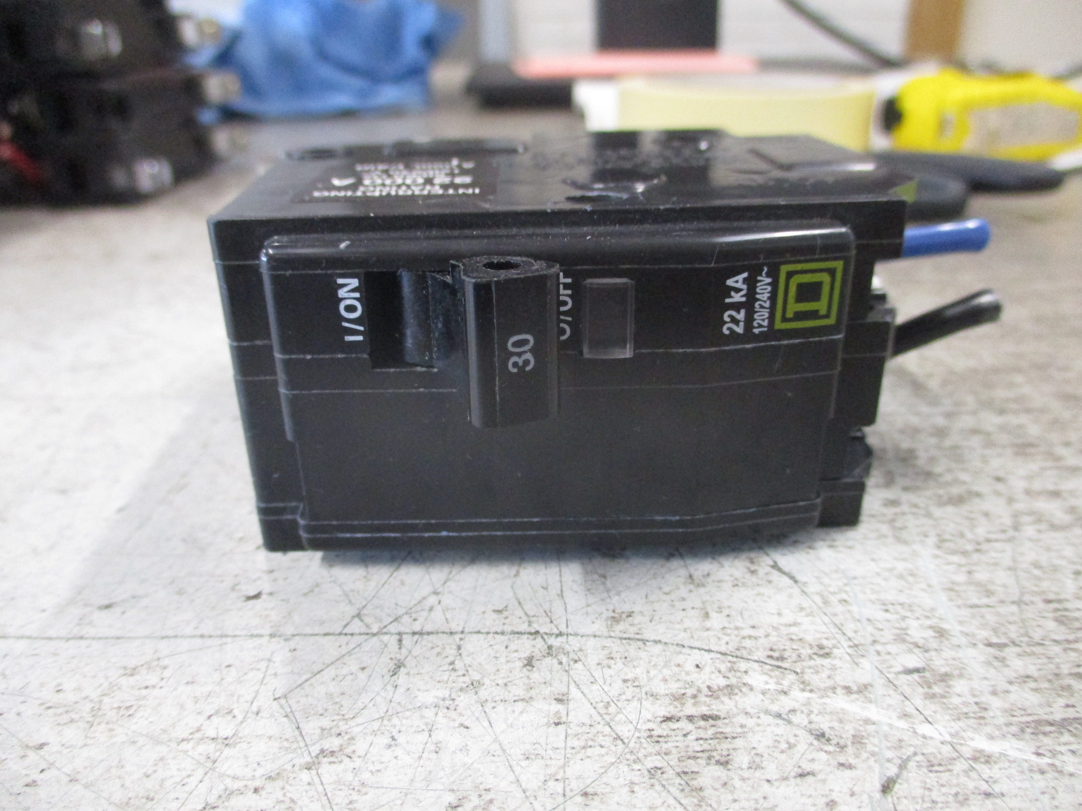 Square D Bolt-On Circuit Breaker QOB230VH 30A 120/240V 2P 22kA Used