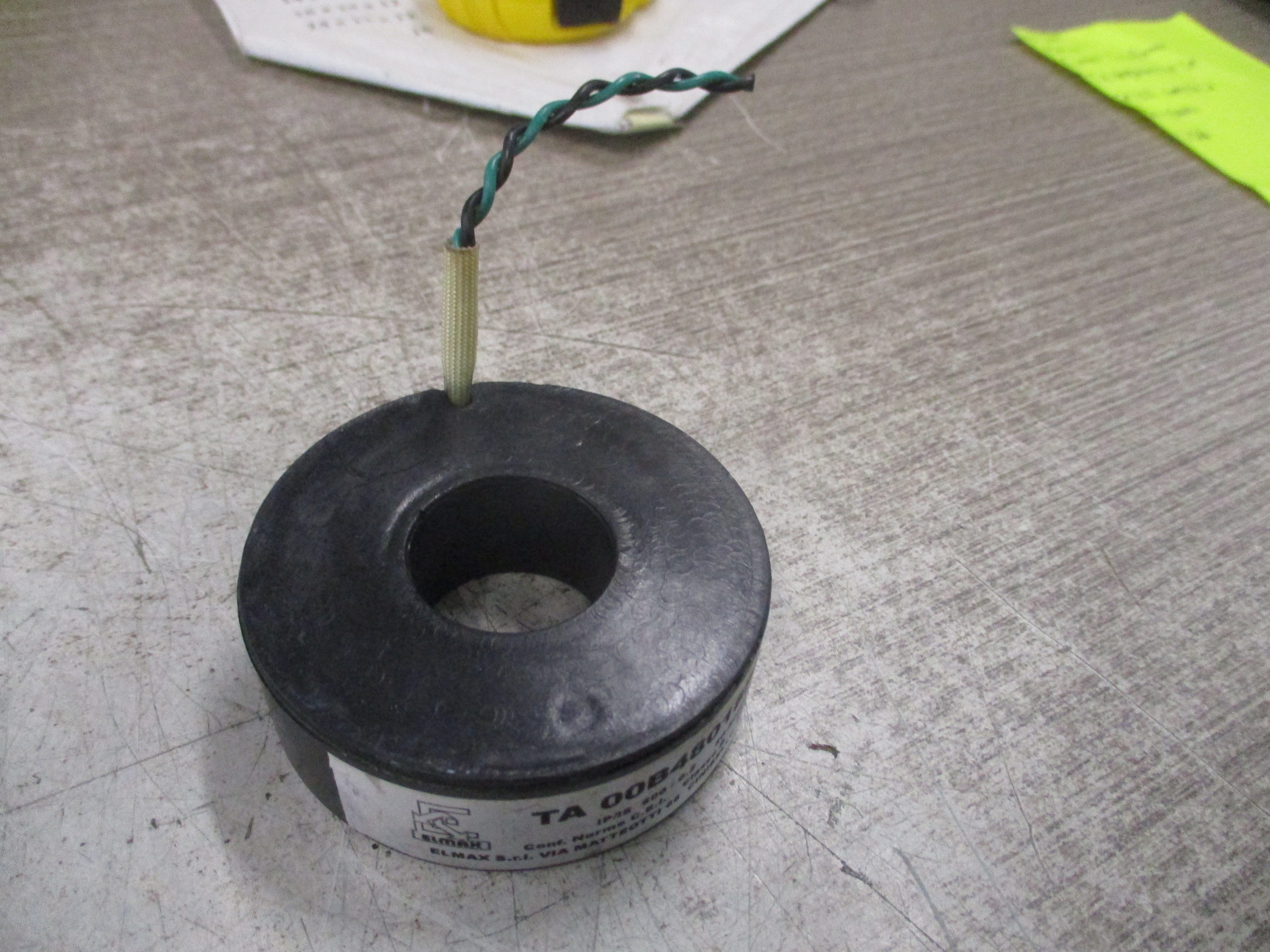 Elmax Current Transformer TA 00B48018P30 IP/IS 600/0.2 50-60Hz Used