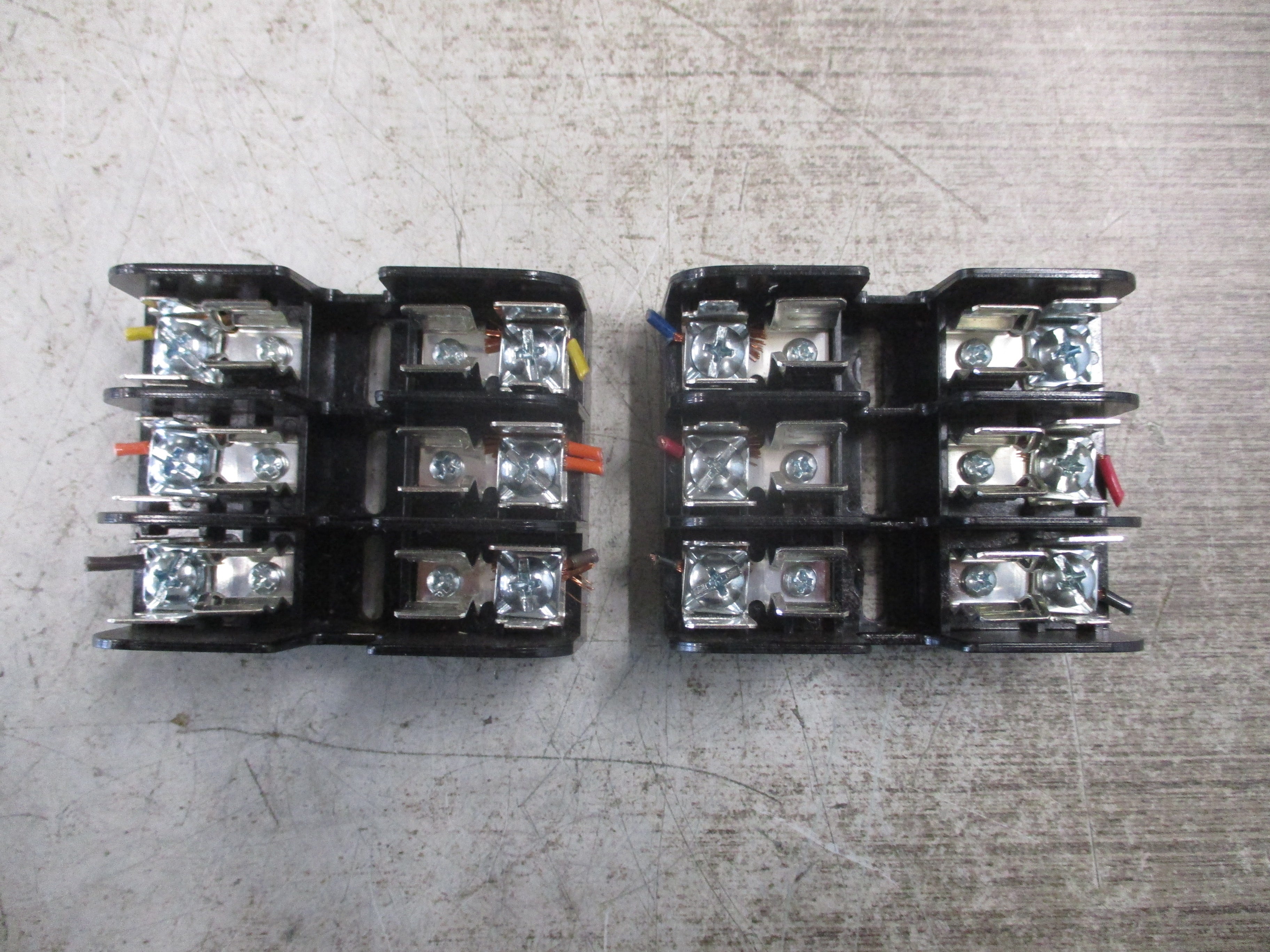 Ferraz Shawmut Fuseblock 30323 30A 600V 3P *Lot of 2* Used