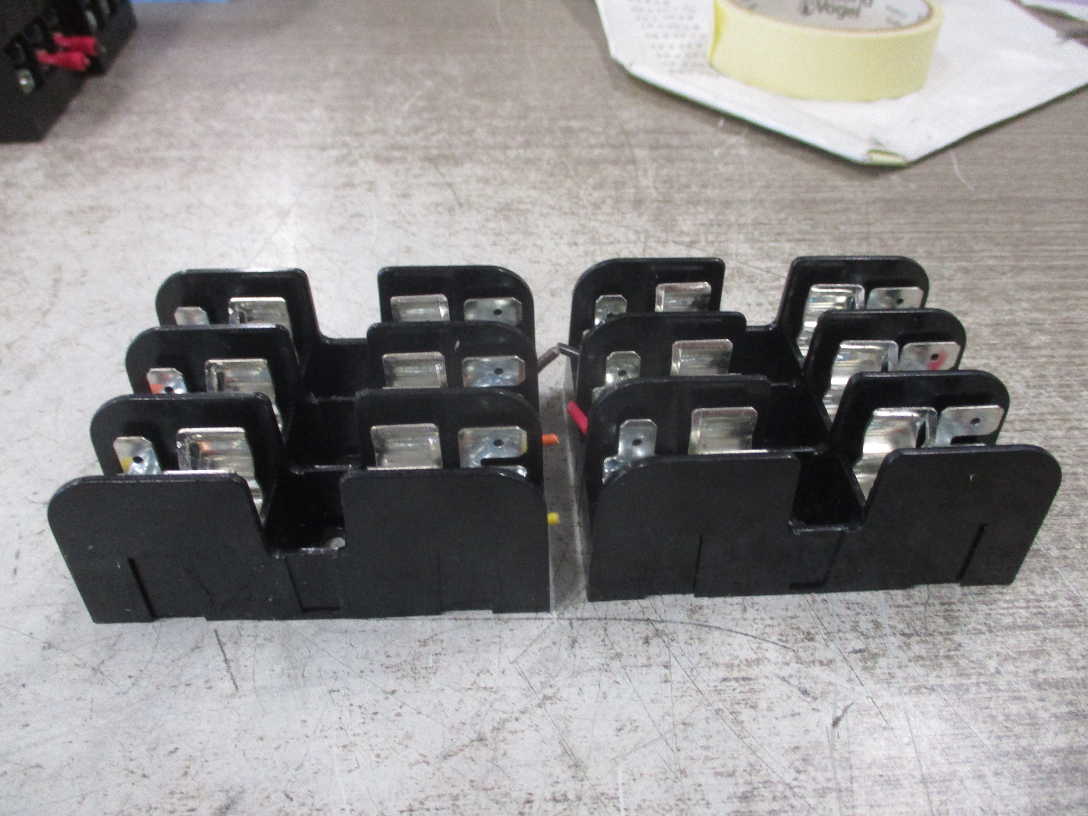 Ferraz Shawmut Fuseblock 30323 30A 600V 3P *Lot of 2* Used