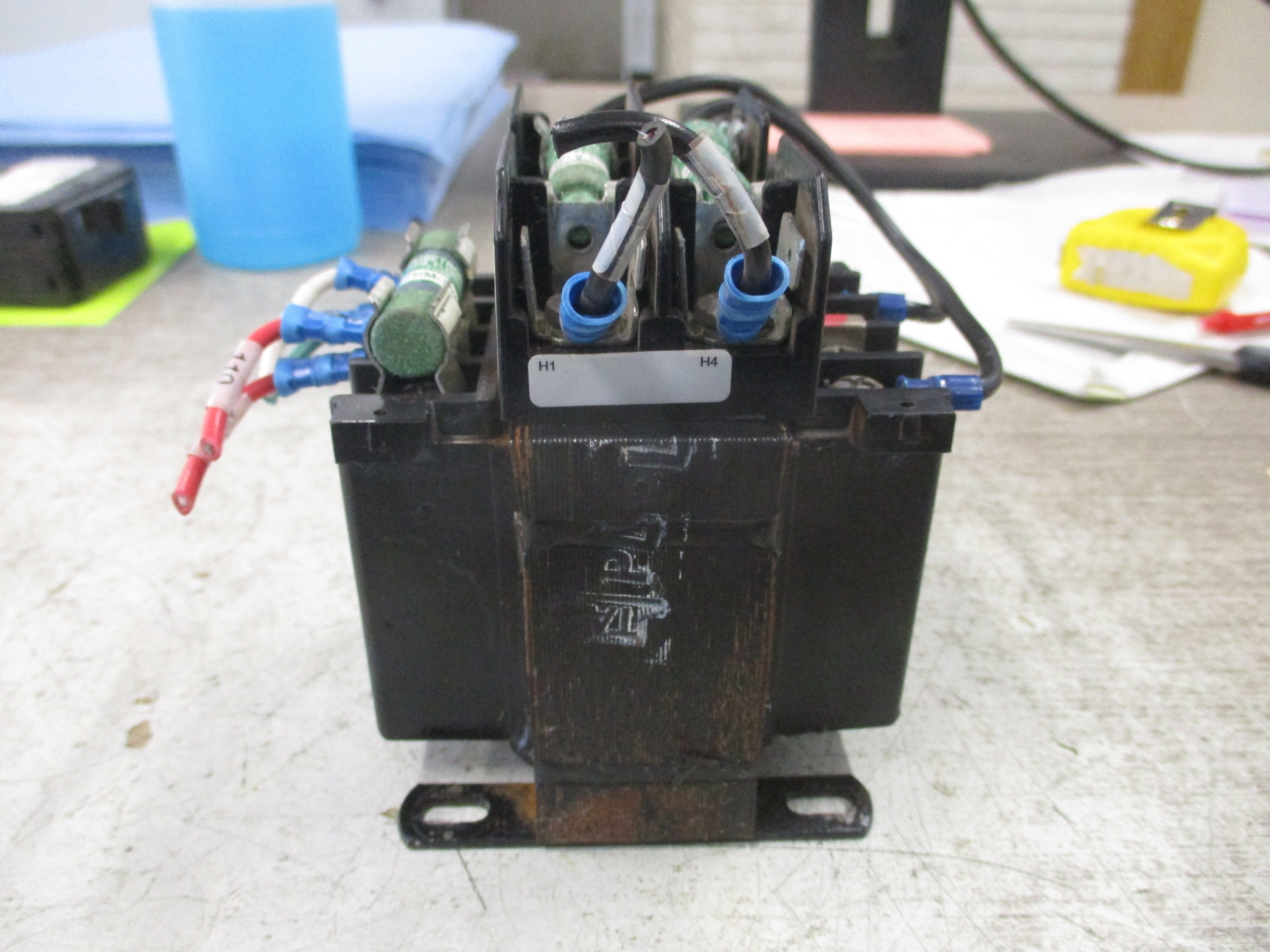 Cutler-Hammer Control Transformer C0100E2AFB 100VA Pri: 240/480V Sec: 120V