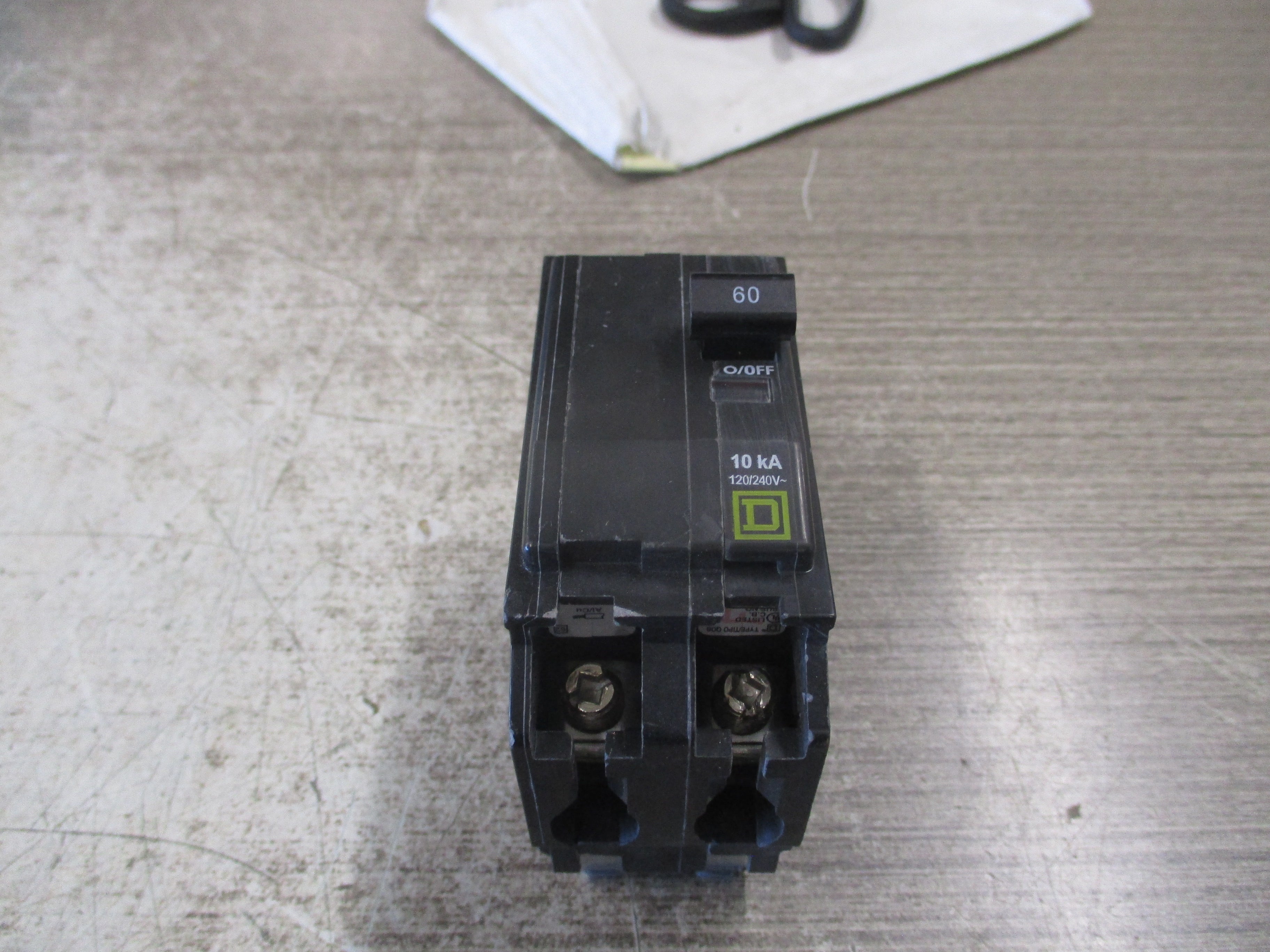 Square D Bolt-On Circuit Breaker QOB260 60A 240V 2P *No Screws* Used