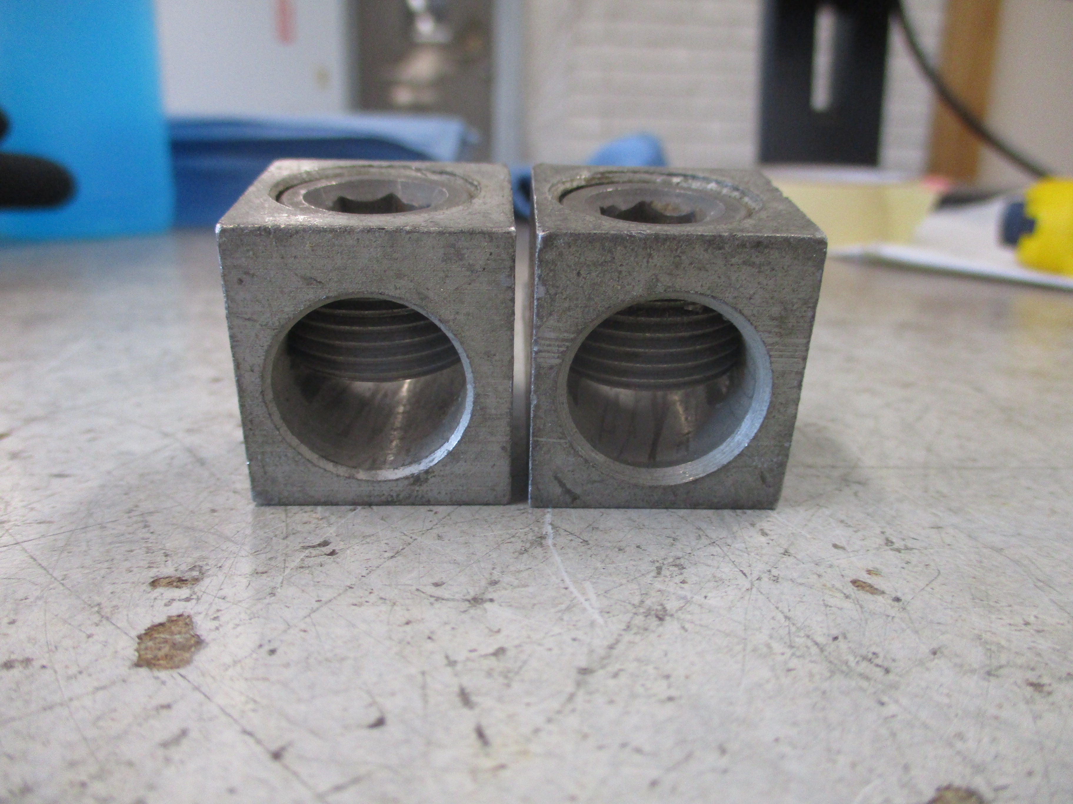 Ilsco Mechanical Lug TA350-S 350 MCM *Lot of 2* Used
