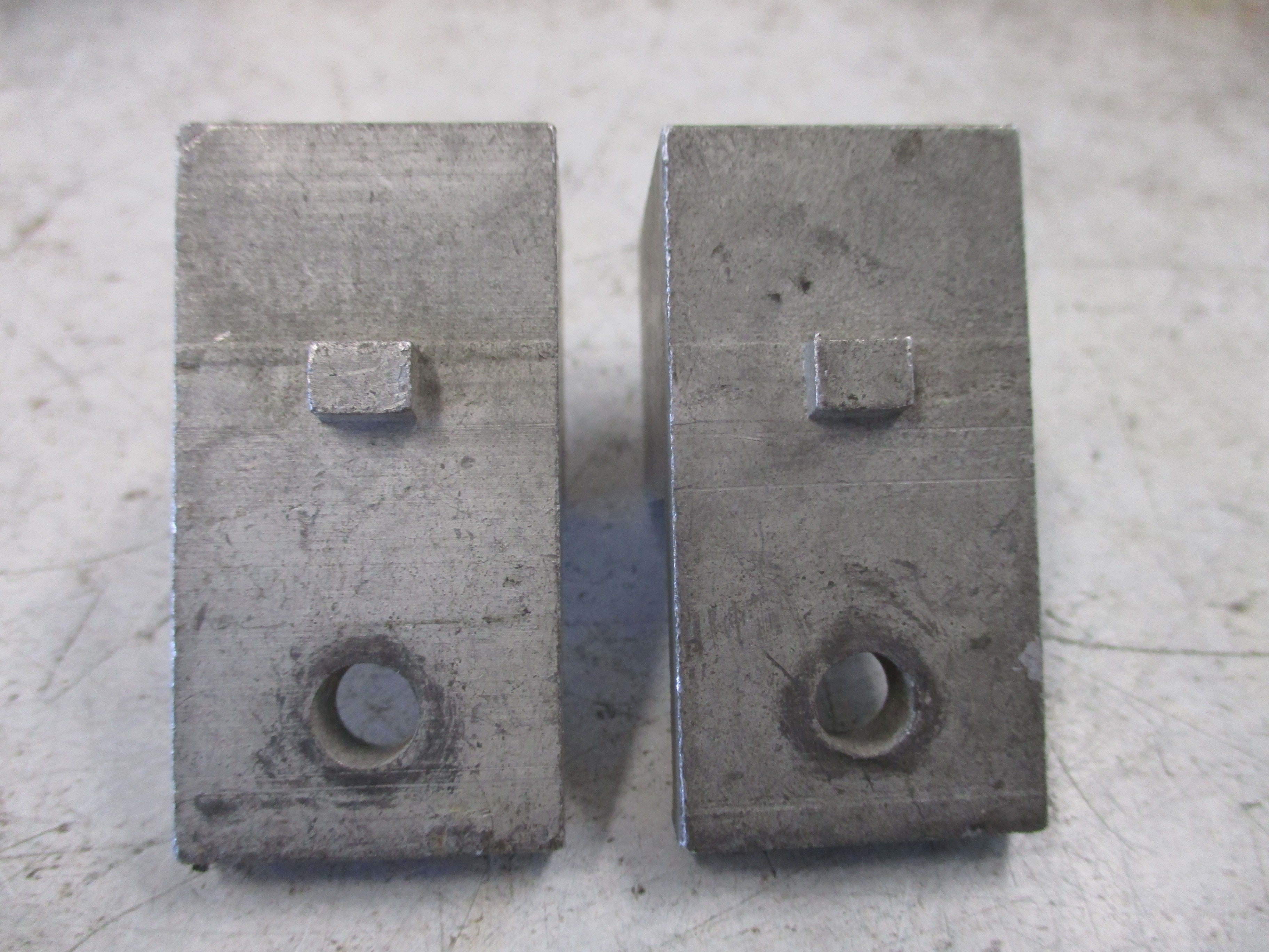 Ilsco Mechanical Lug TA350-S 350 MCM *Lot of 2* Used