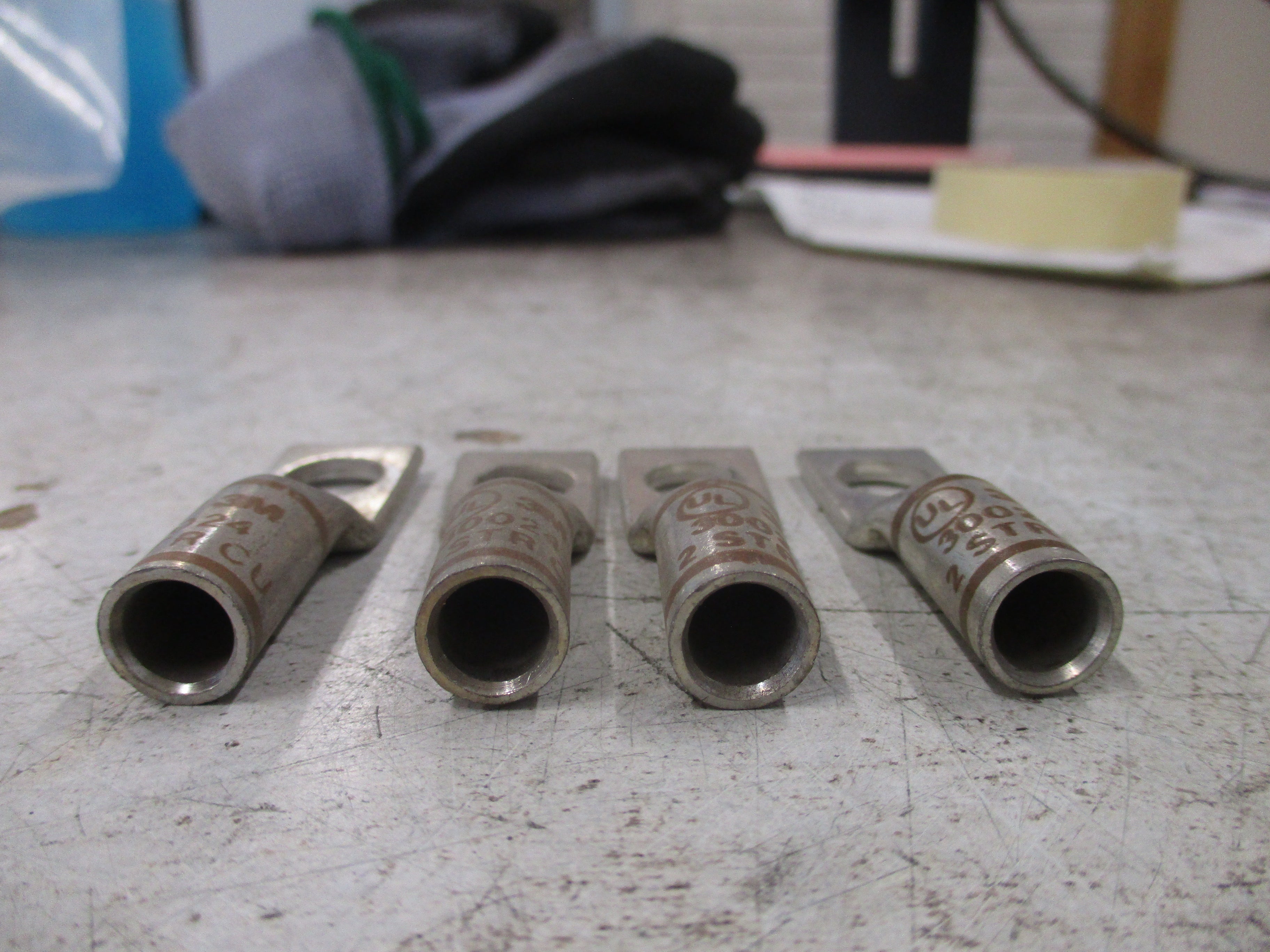 3M Crimp Lug 30024 2 STR 1-Hole *No Box* *Lot of 4* New Surplus