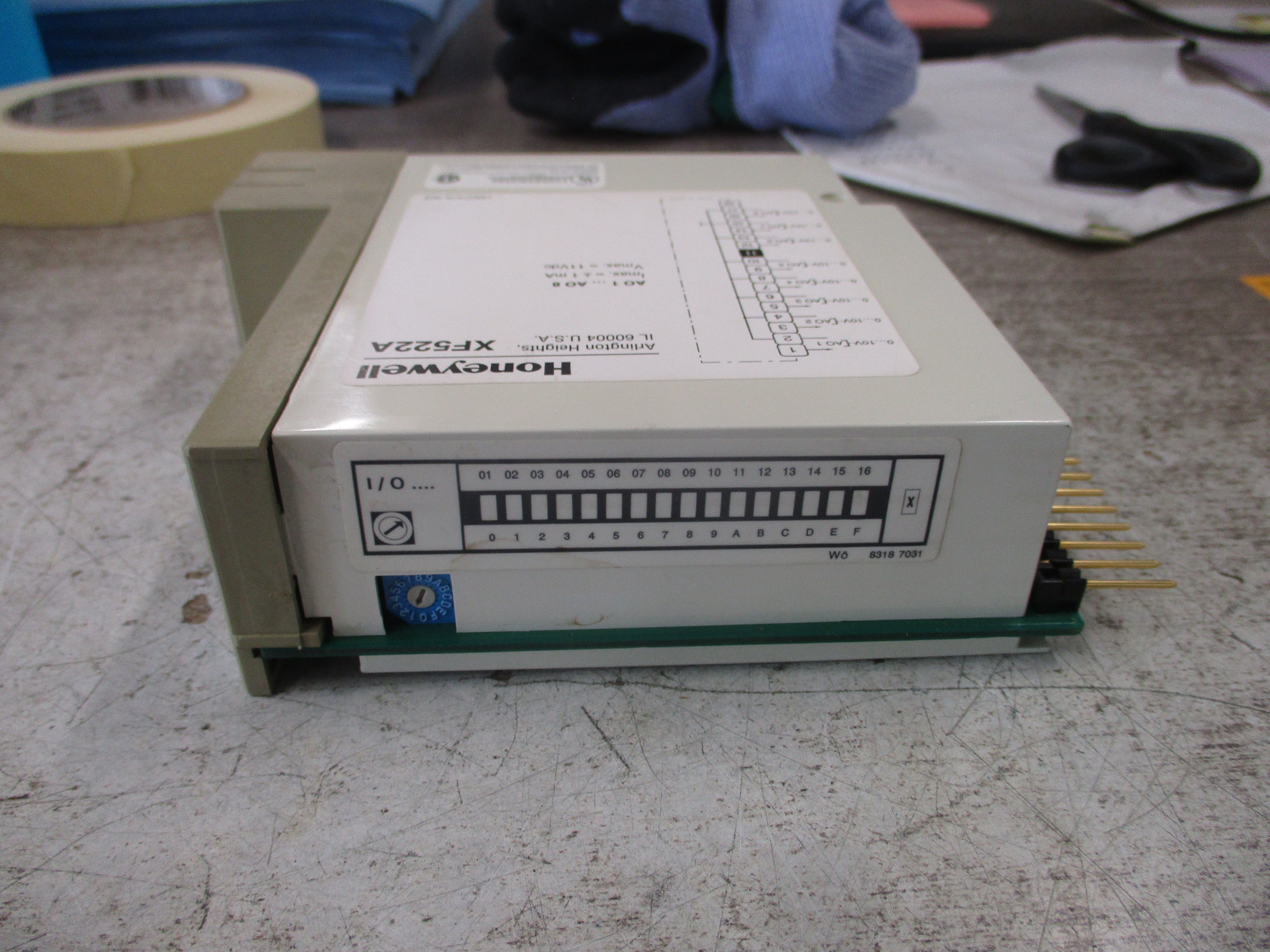 Honeywell Analog Output Module XF522A Used