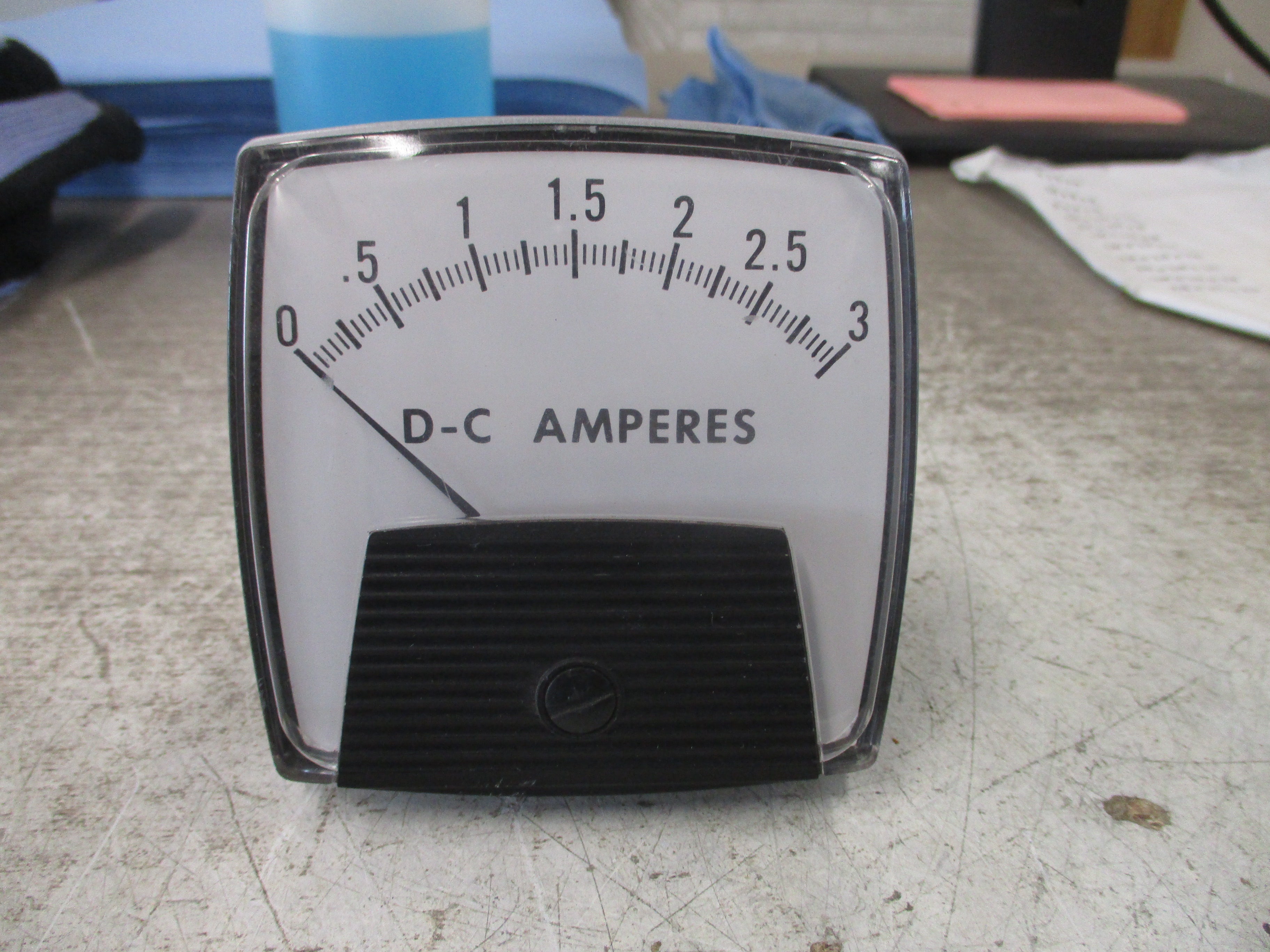 Calibron Instruments DC Ammeter 250-300LJLJ Range: 0-3A Used