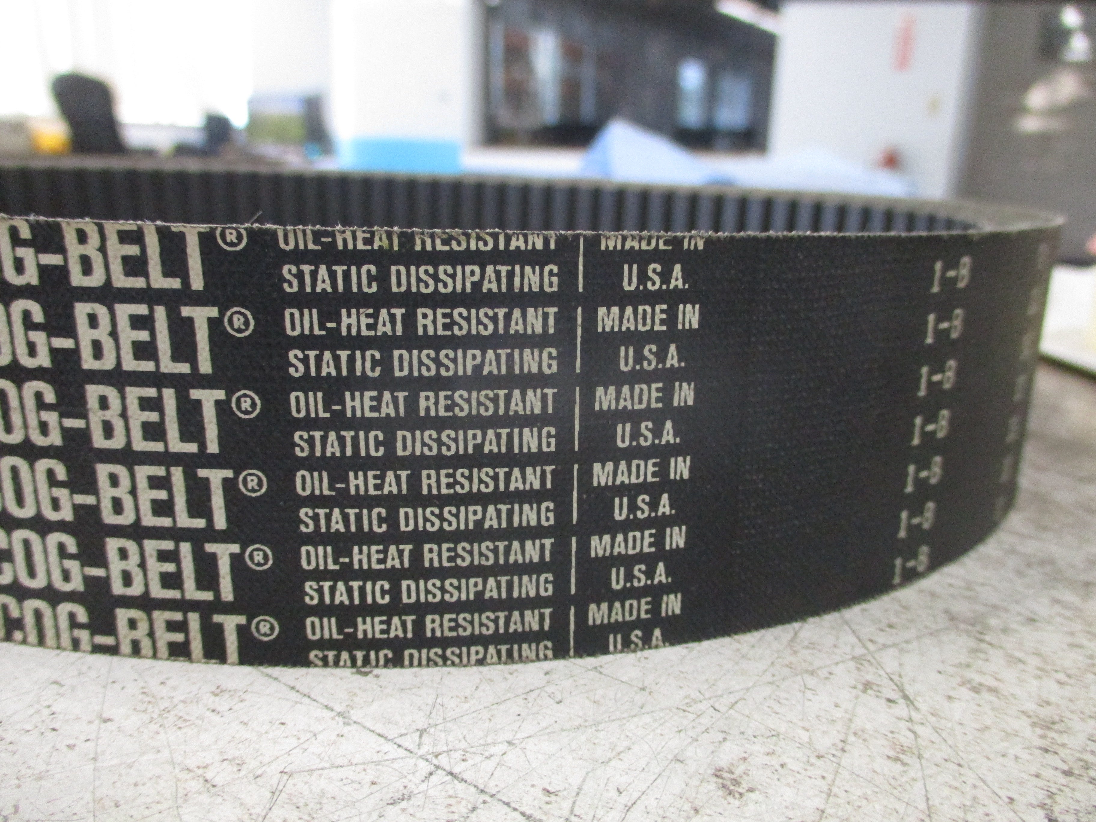 Dayco Variable Speed Cog-Belt 2830V396 *No Box* New Surplus