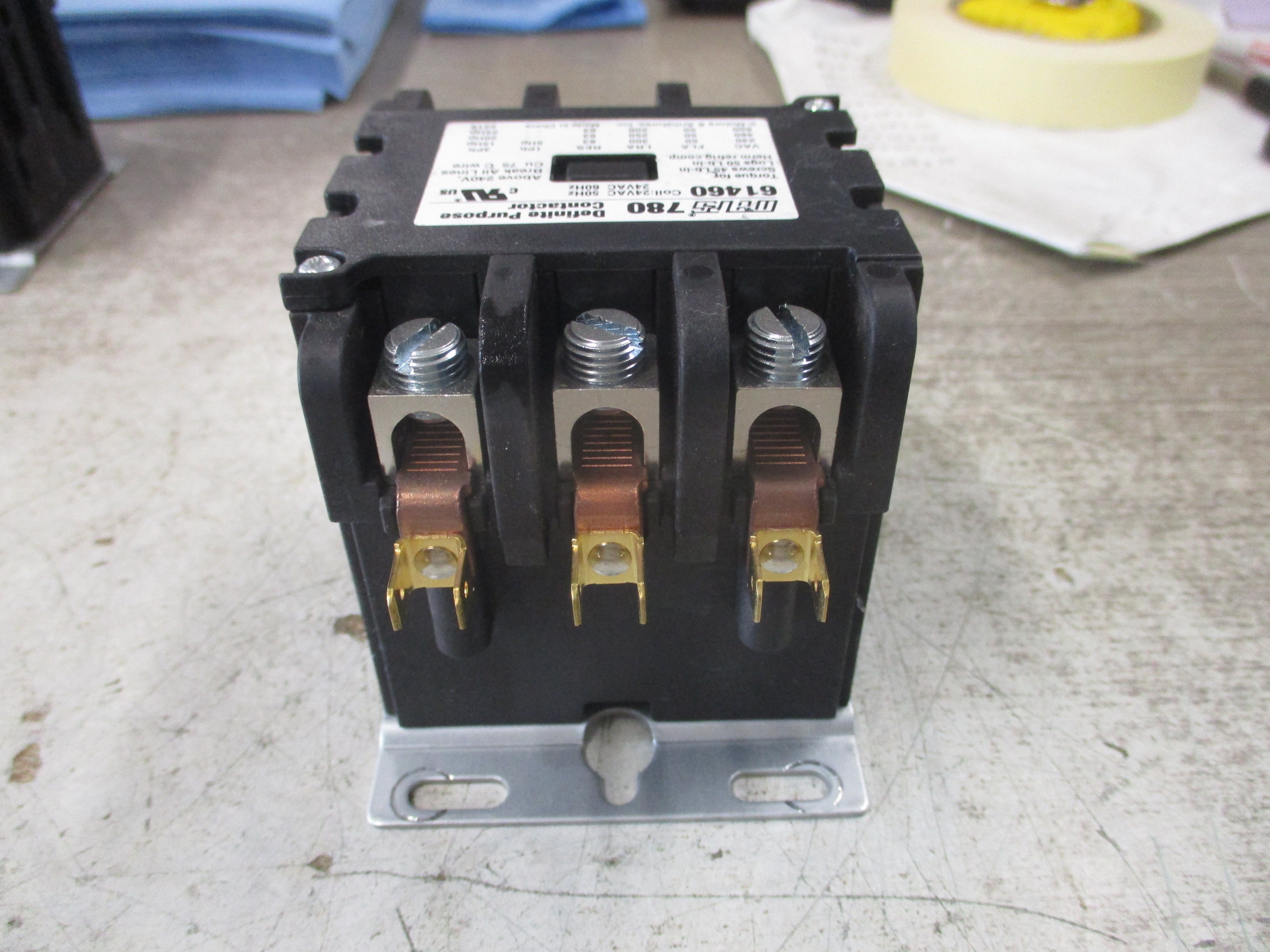 Mars 780 Definite Purpose Contactor 61460 24V Coil 50A 600V Used