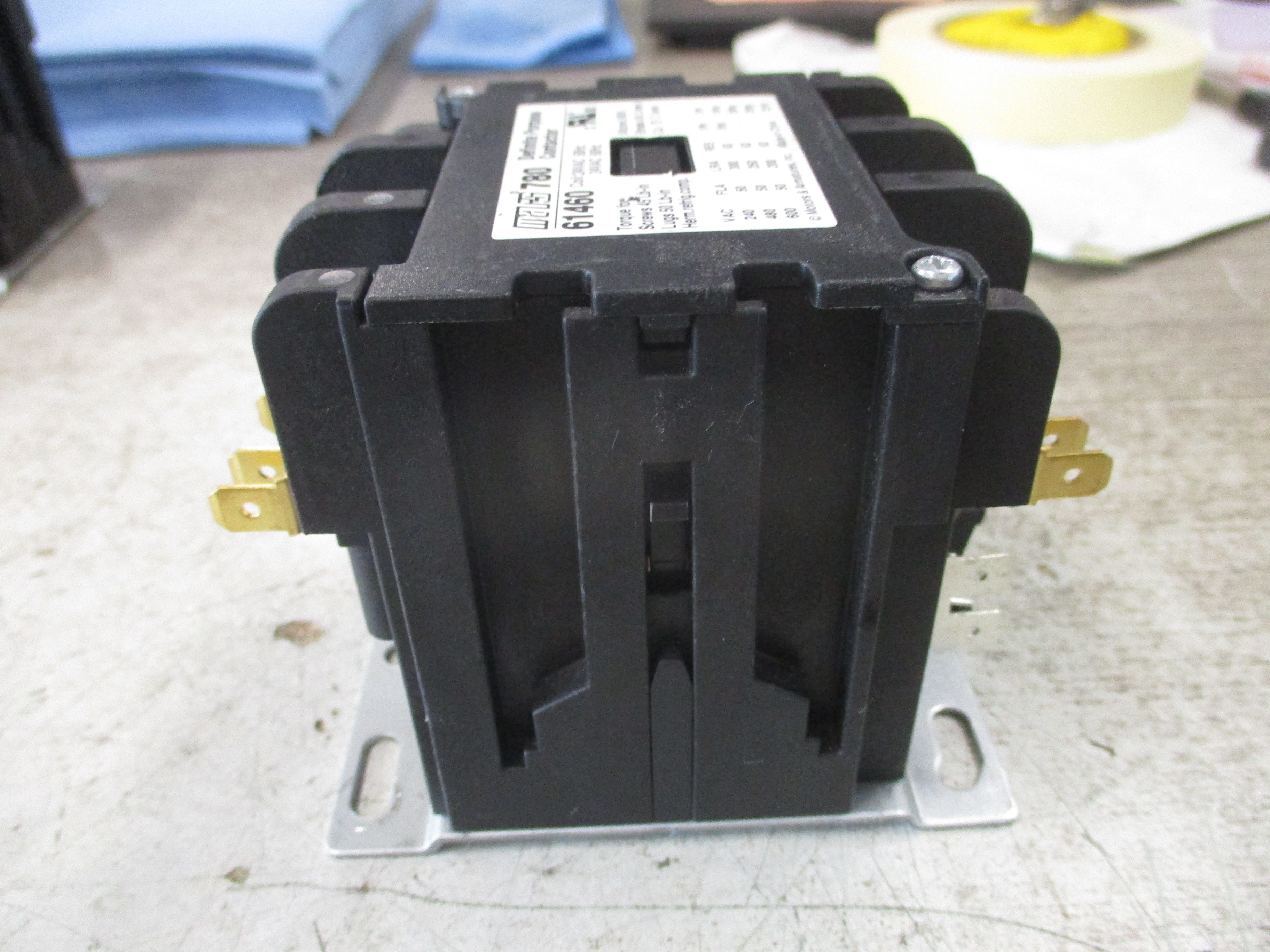 Mars 780 Definite Purpose Contactor 61460 24V Coil 50A 600V Used