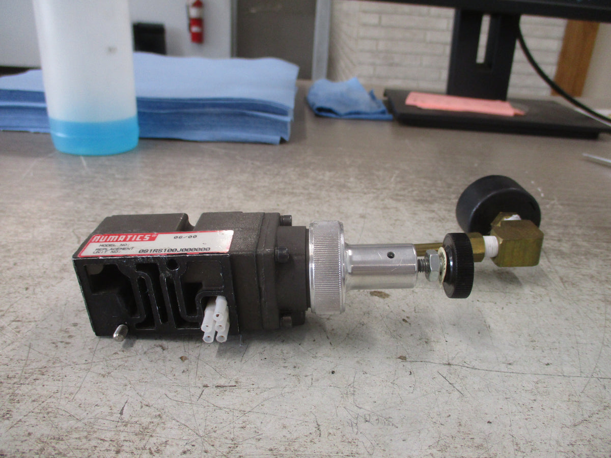 Numatics Pneumatics Regulator 081RS100J000000 W/Gauge *No Cover* Used