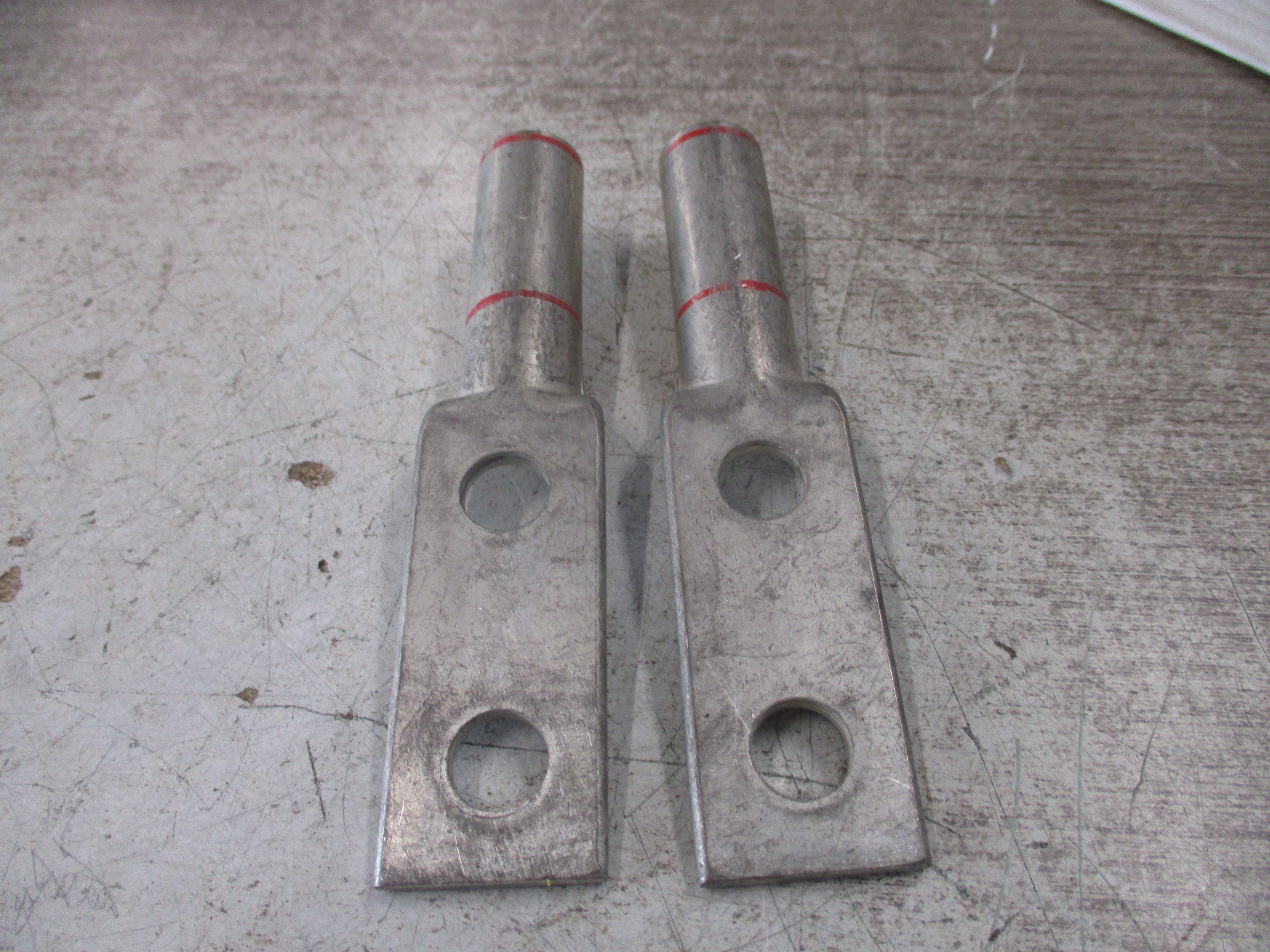 3M Crimp Lug 31156 350 MCM 2-Hole *No Box* *Lot of 2* New Surplus