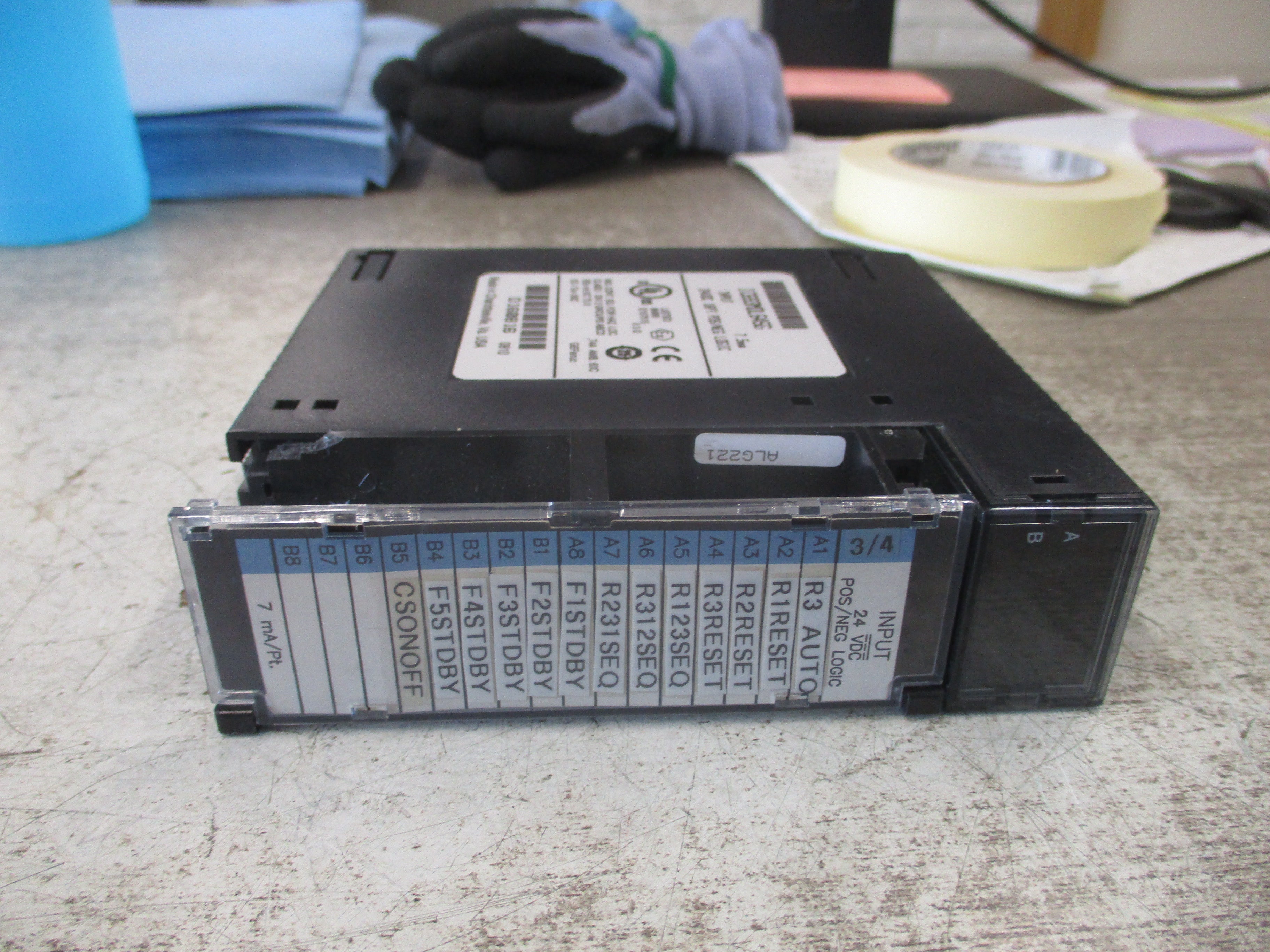 GE Fanuc Input Module IC693MDL645G 24VDC 16 PT *Broken Cover Support* Used