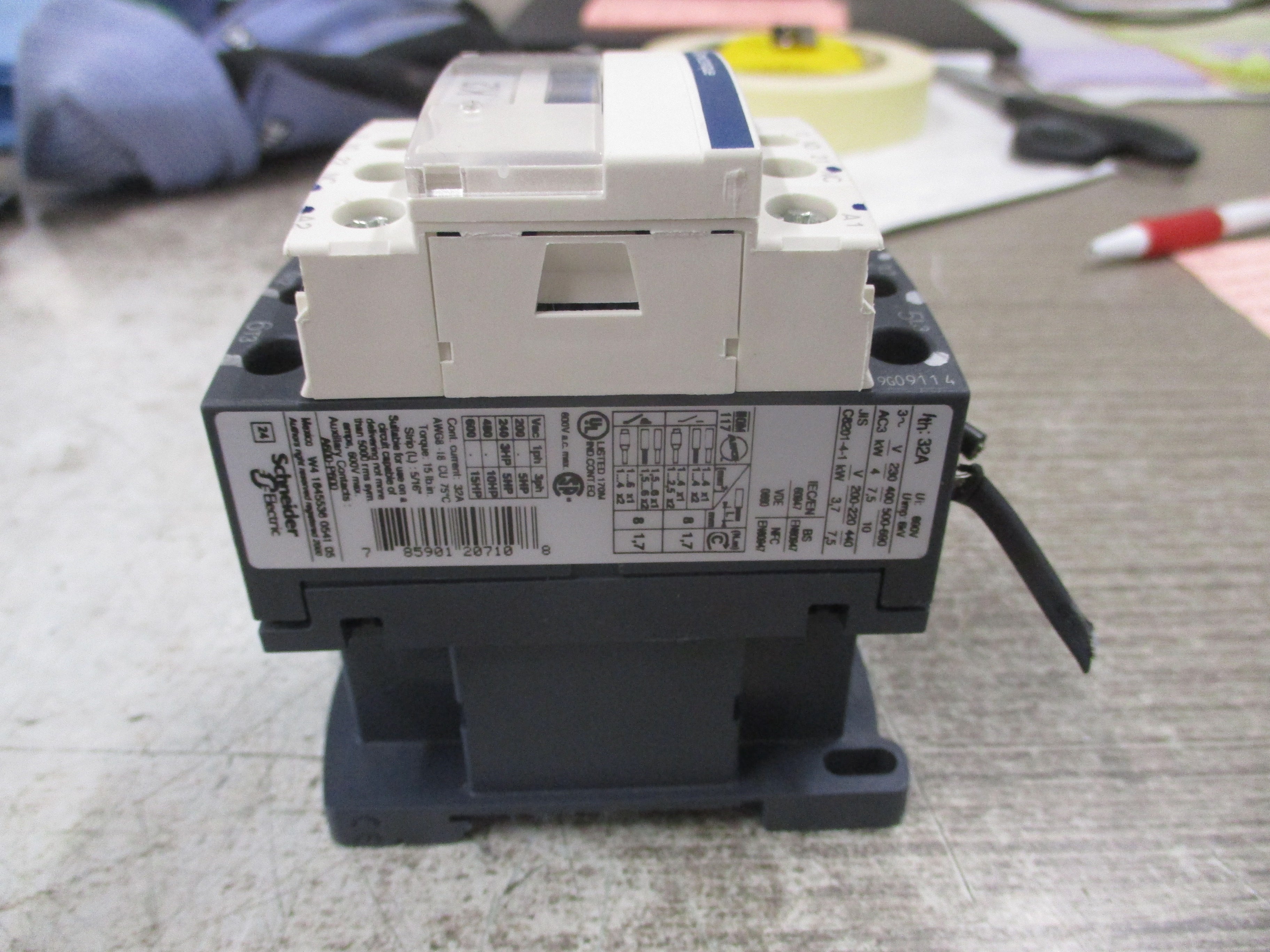 Telemecanique Contactor LC1 D18 120V Coil 32A 600V Used