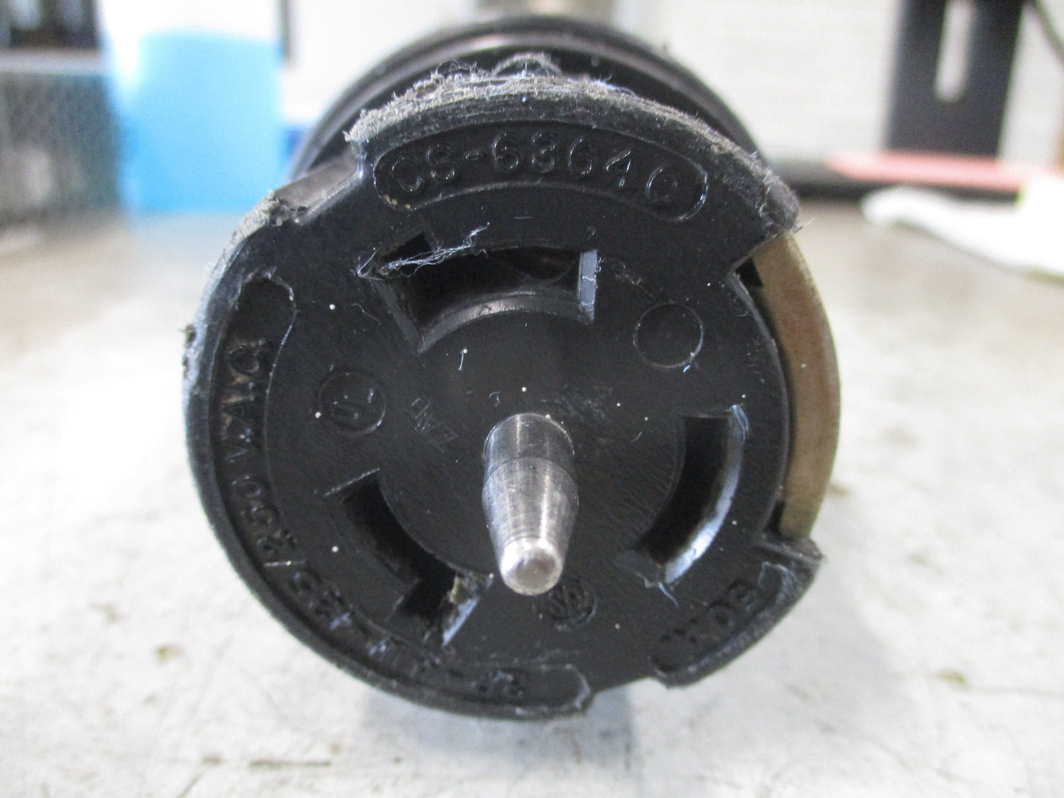 Hubbell Locking Connector CS-6364C 50A 125/250V 3P 4W Used