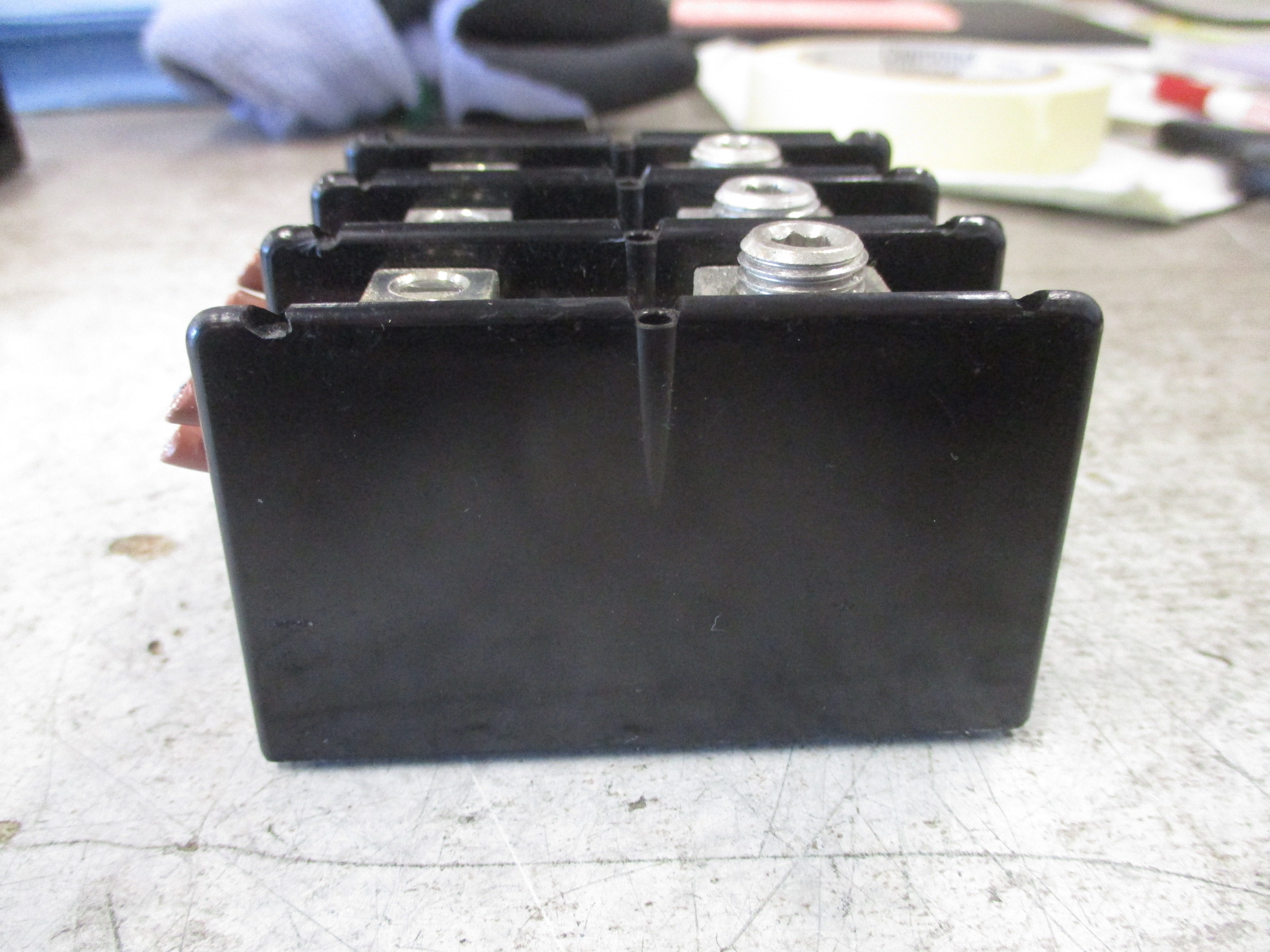 Cooper Bussmann Power Distribution Block 16220-3 175A 600V 3P Line: 2/0-14