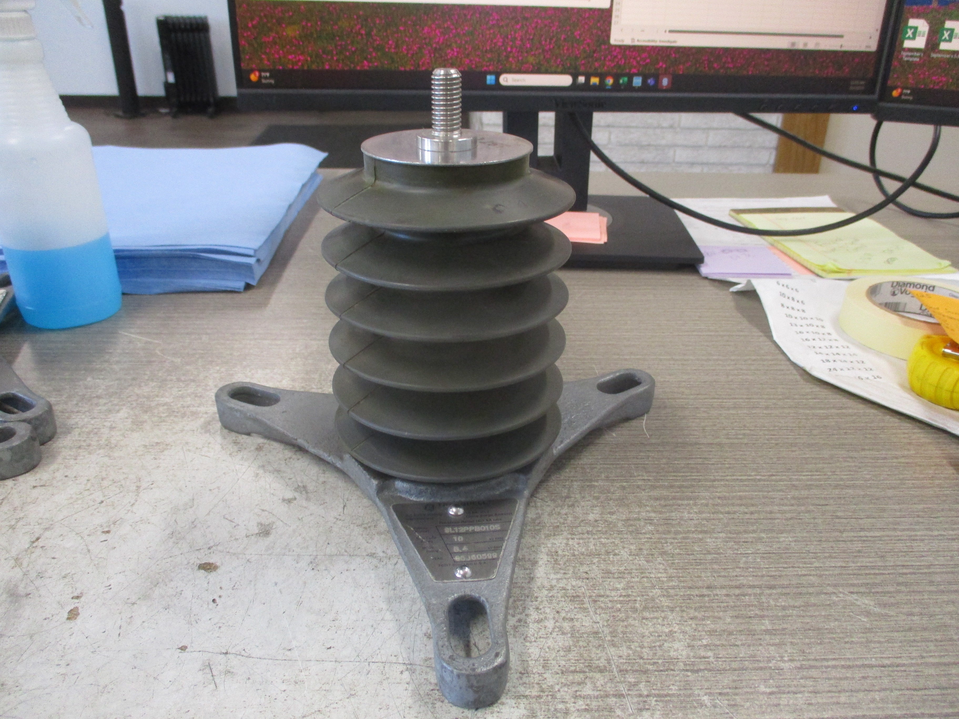 GE Traquell Surge Arrester 9L12PPB010S 10KV MCOV: 8.4KV Used